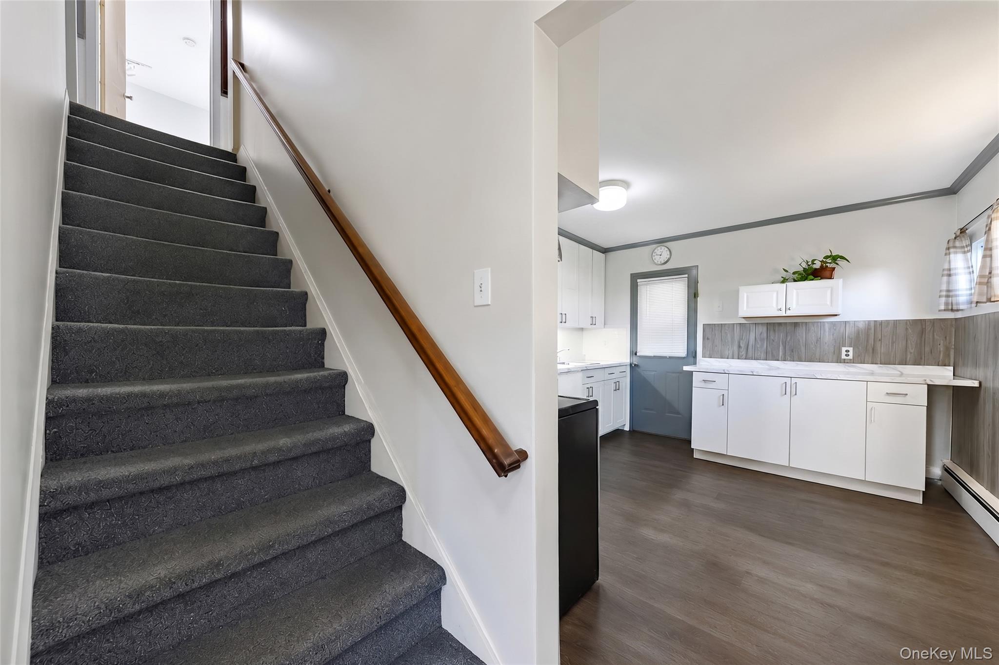 2439 2nd Street Property Photo 17