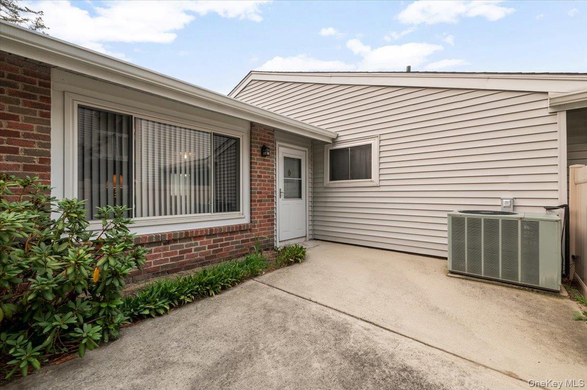 221 Springmeadow Drive J Property Photo 1