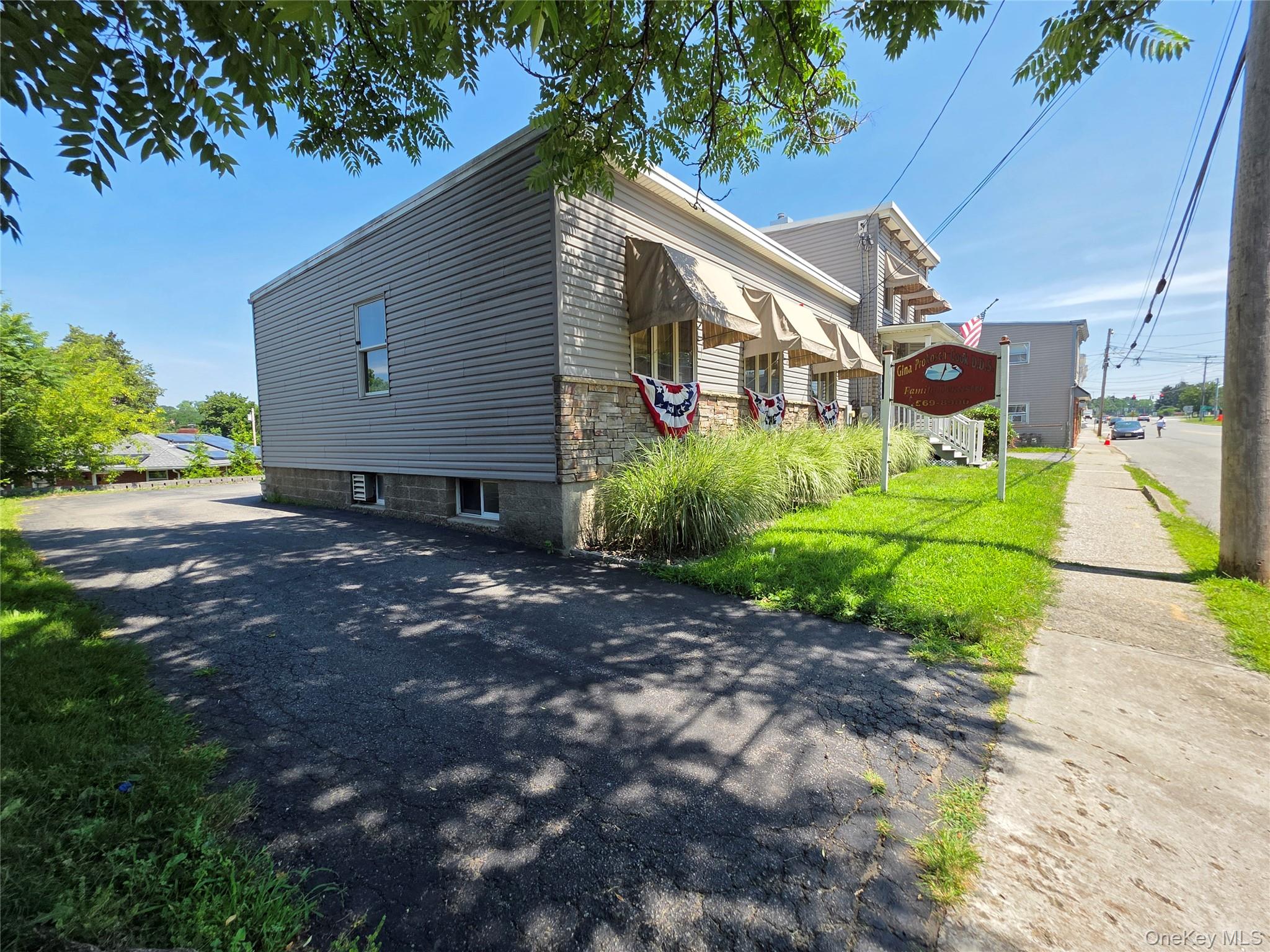 45 Quassaick Avenue Property Photo 2
