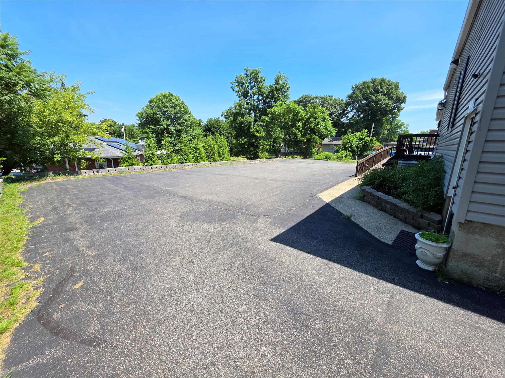 45 Quassaick Avenue Property Photo 5