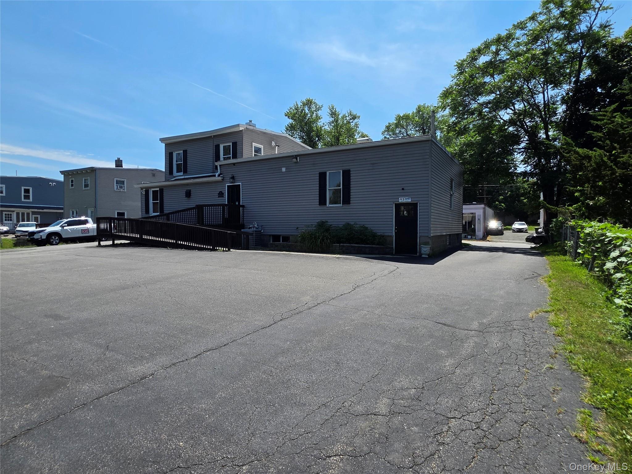 45 Quassaick Avenue Property Photo 6