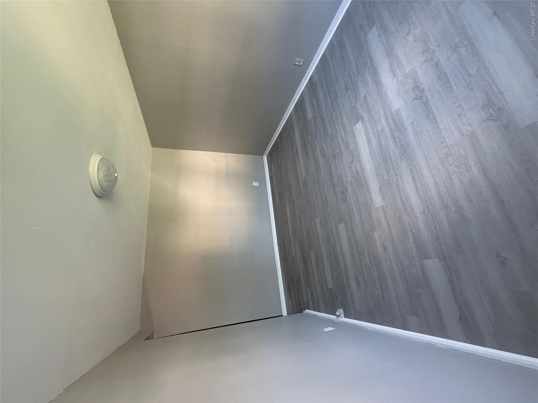 22 Vernon Terrace 1 Property Photo 2