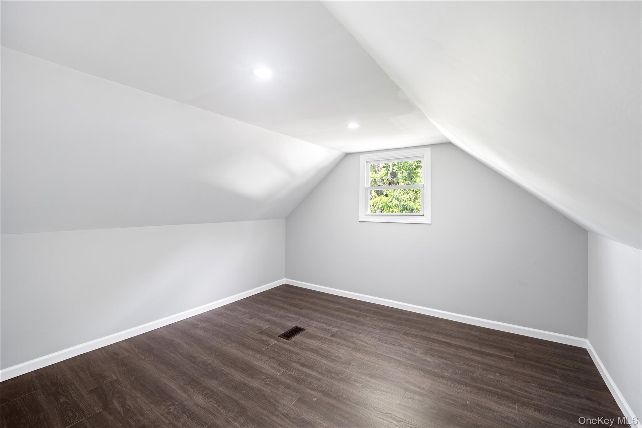 56 Independence Street Property Photo 12