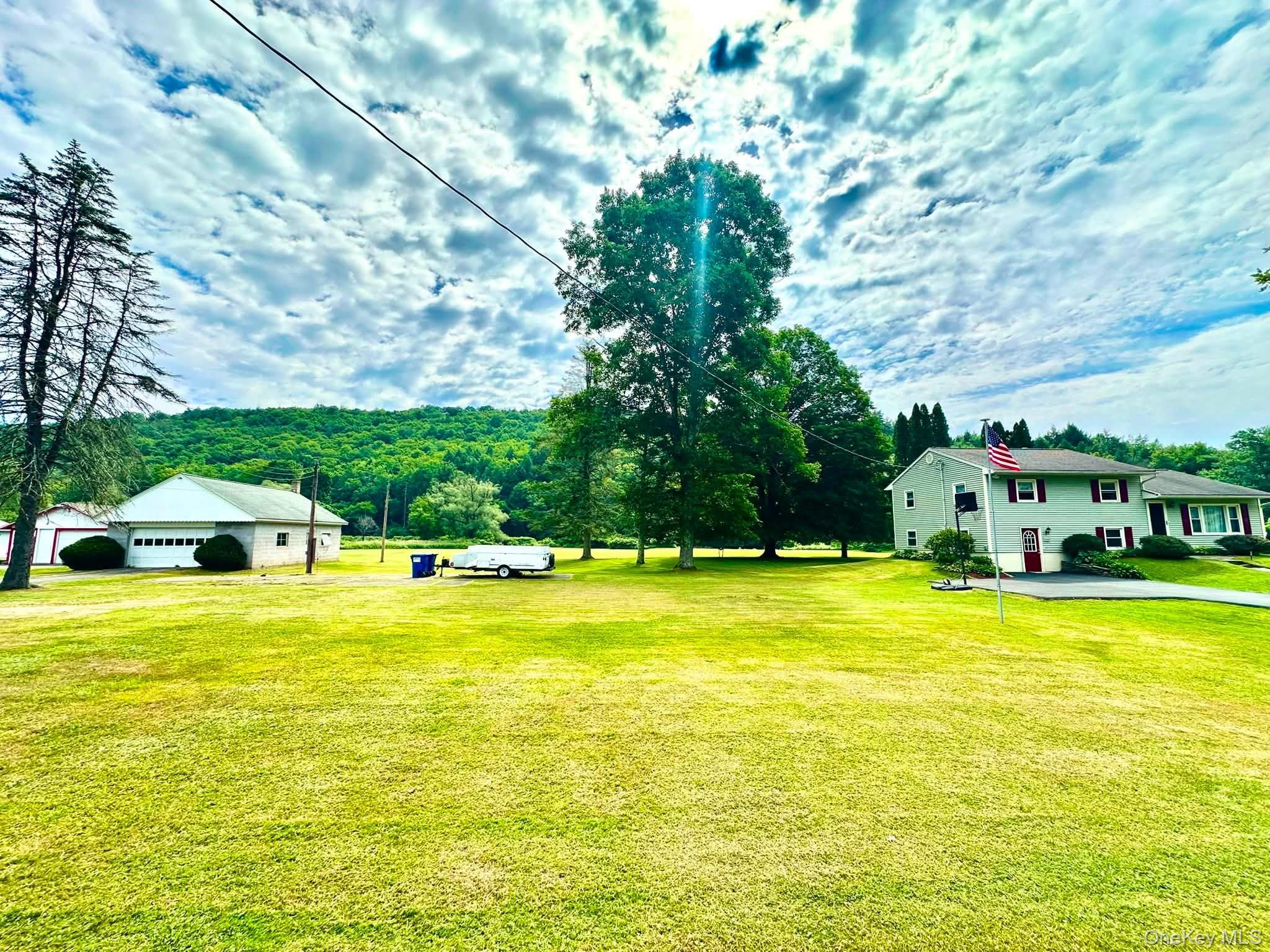 5089 State Route 52 Property Photo 3