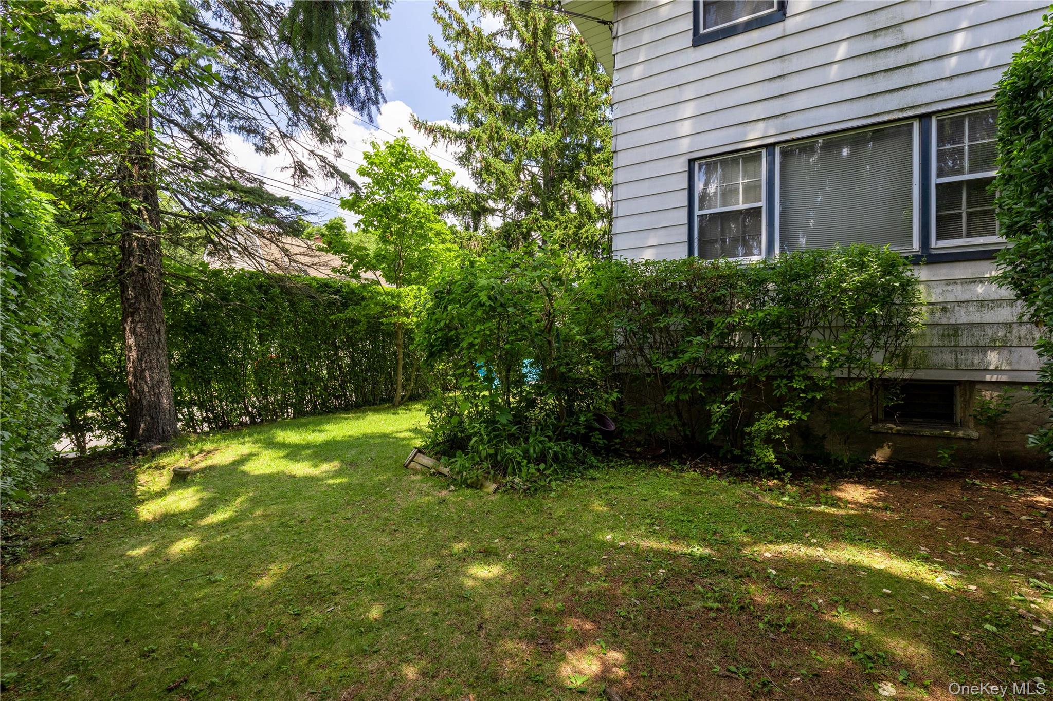 69 West Street Property Photo 4