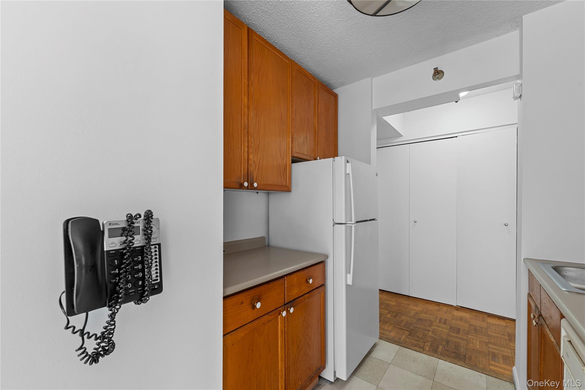 4-74 48th Avenue 9n Property Photo 9