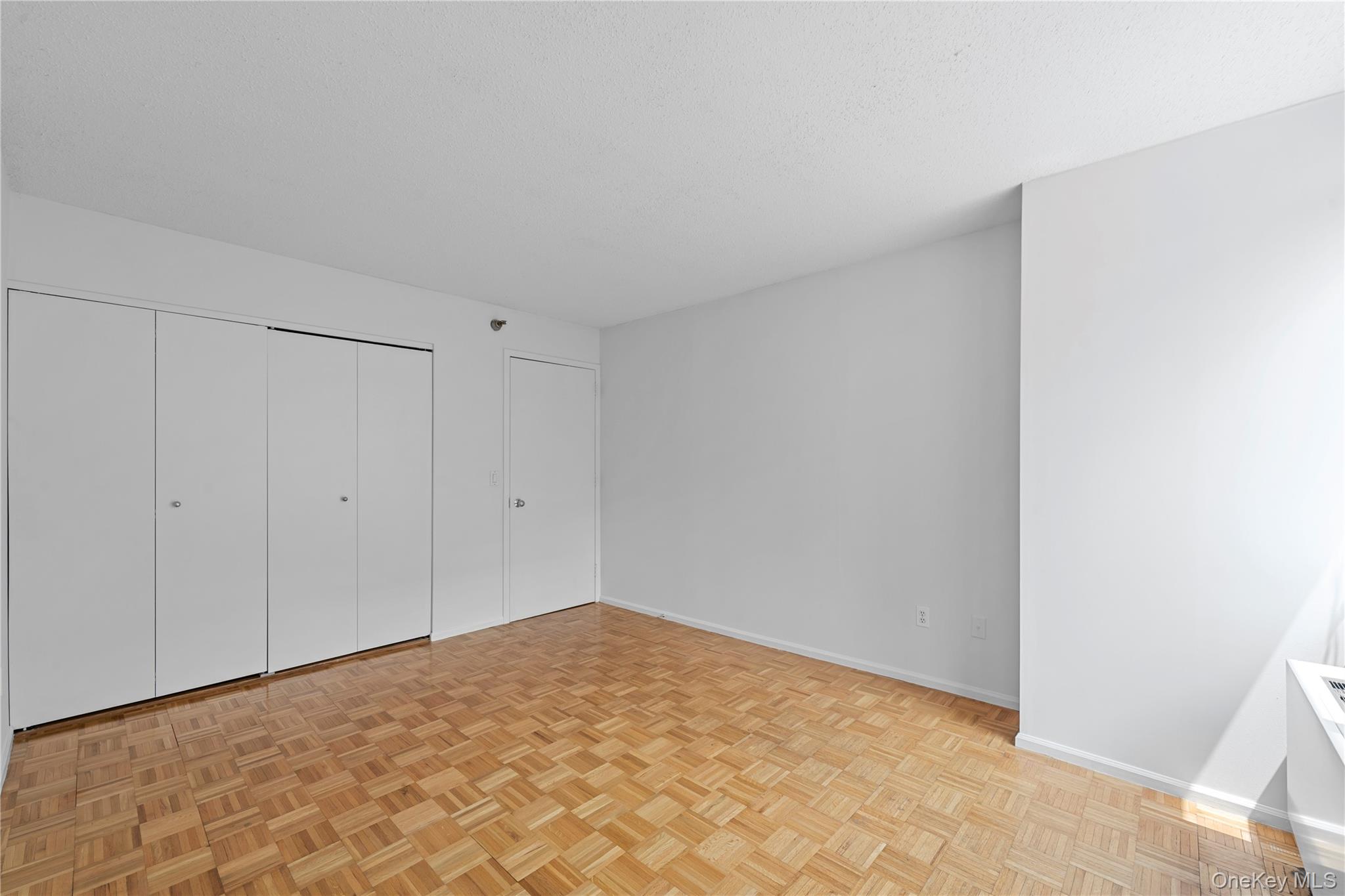 4-74 48th Avenue 9n Property Photo 11