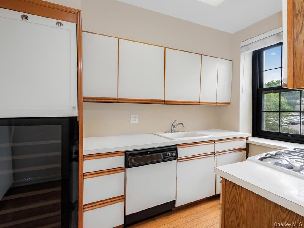 1273 North Avenue 2e, Entry 7 Property Photo 5