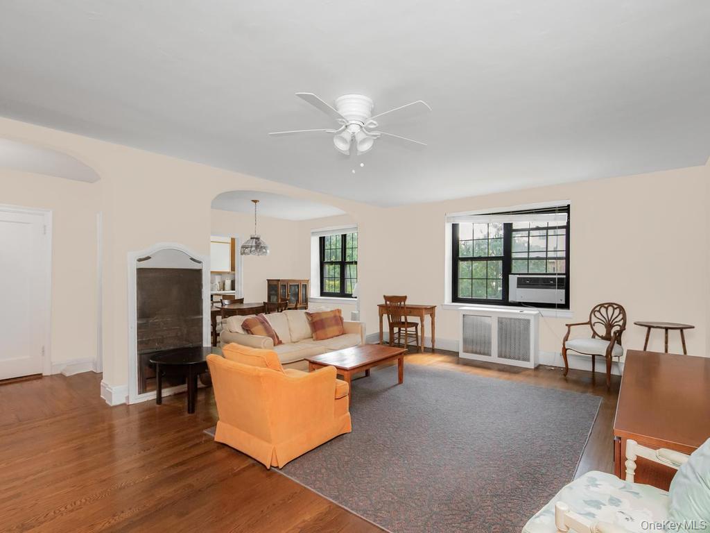 1273 North Avenue 2e, Entry 7 Property Photo 9