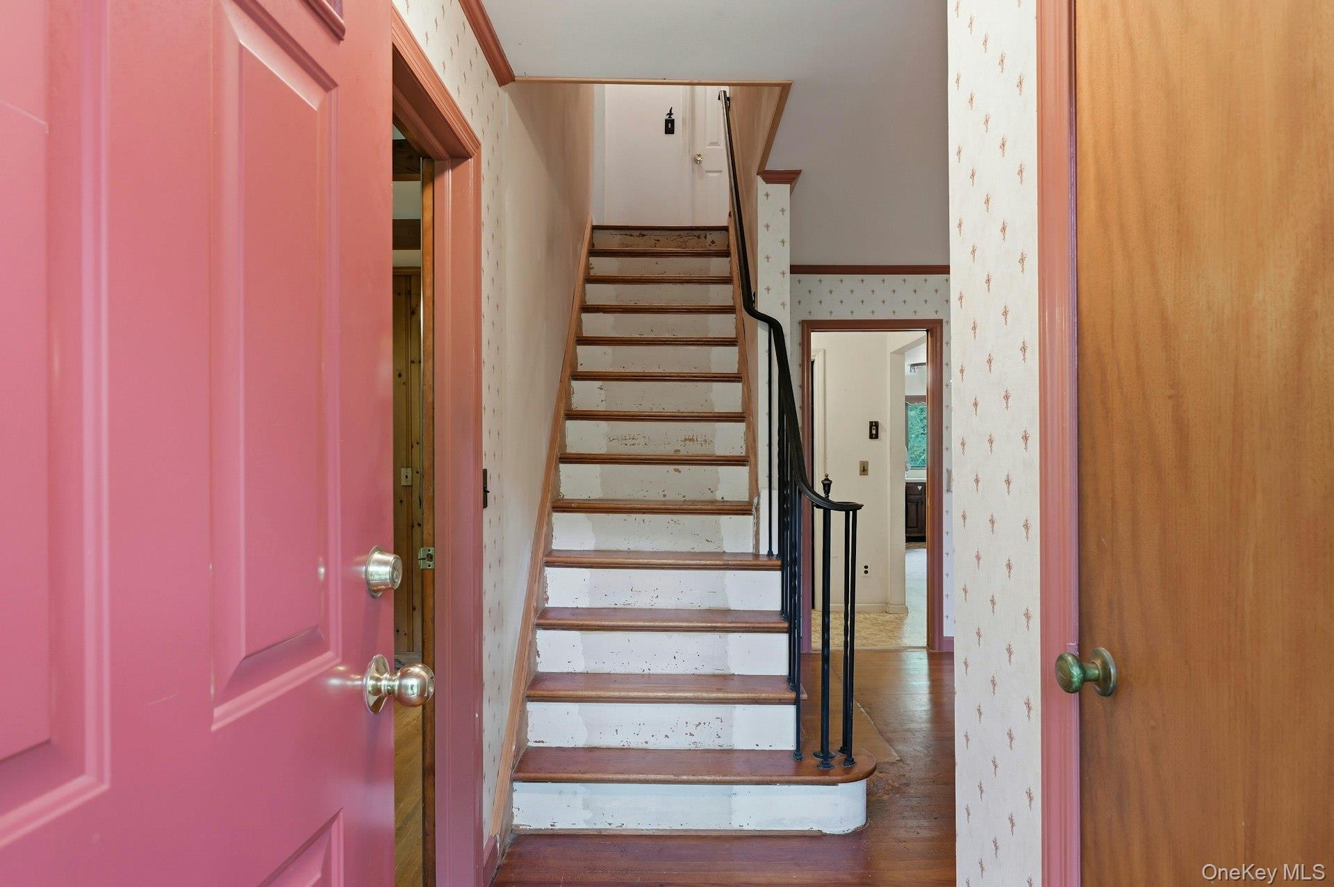 62 Woodhull Place Property Photo 7