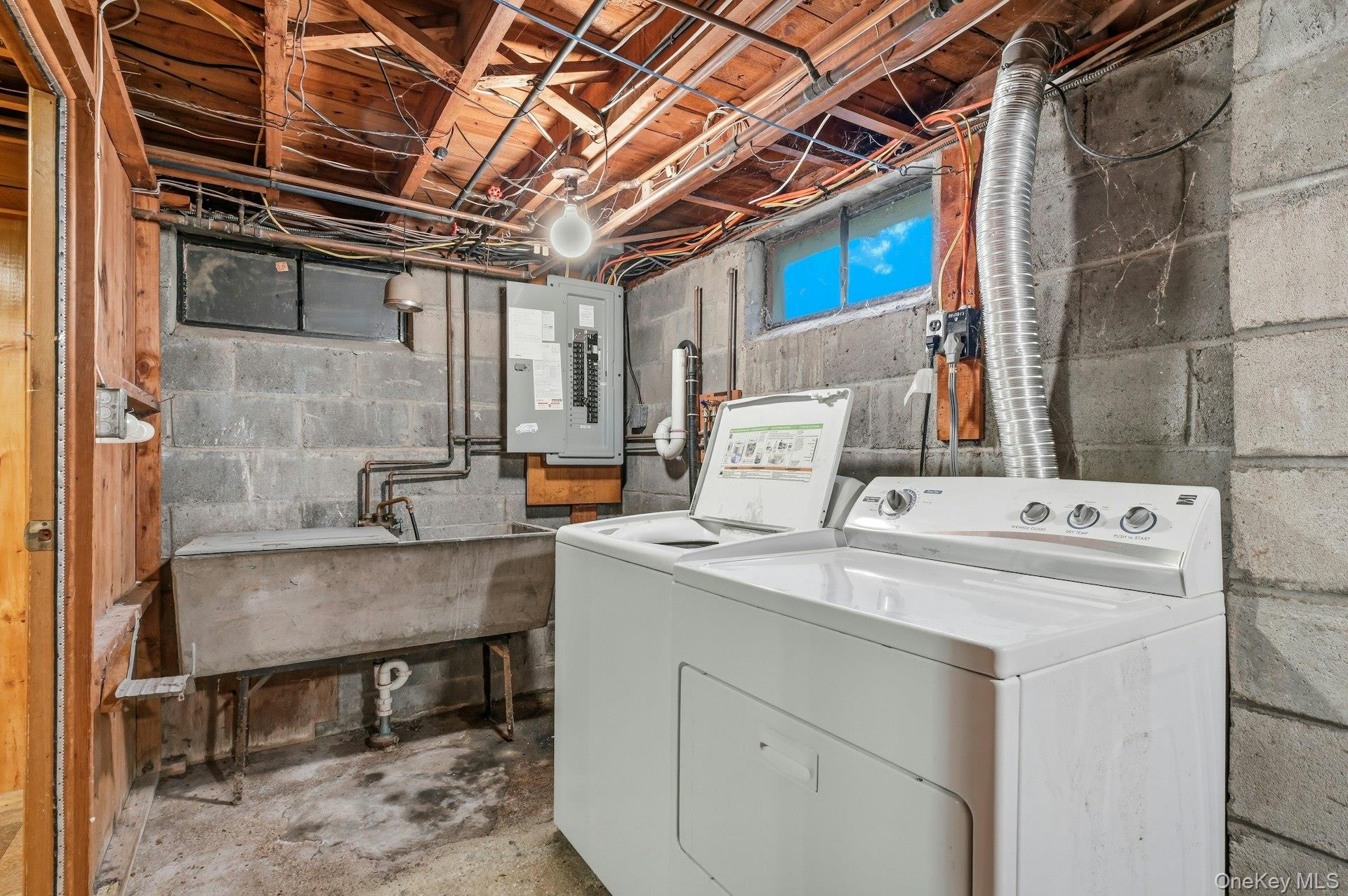 62 Woodhull Place Property Photo 25