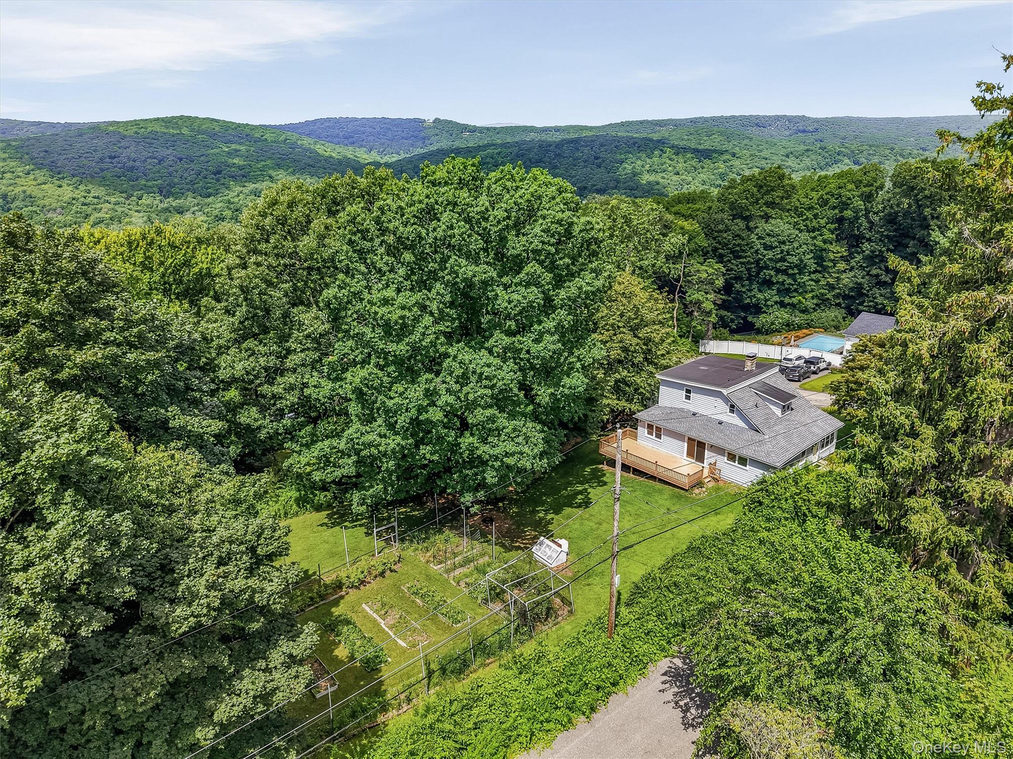 55 Ridge Avenue Property Photo 1