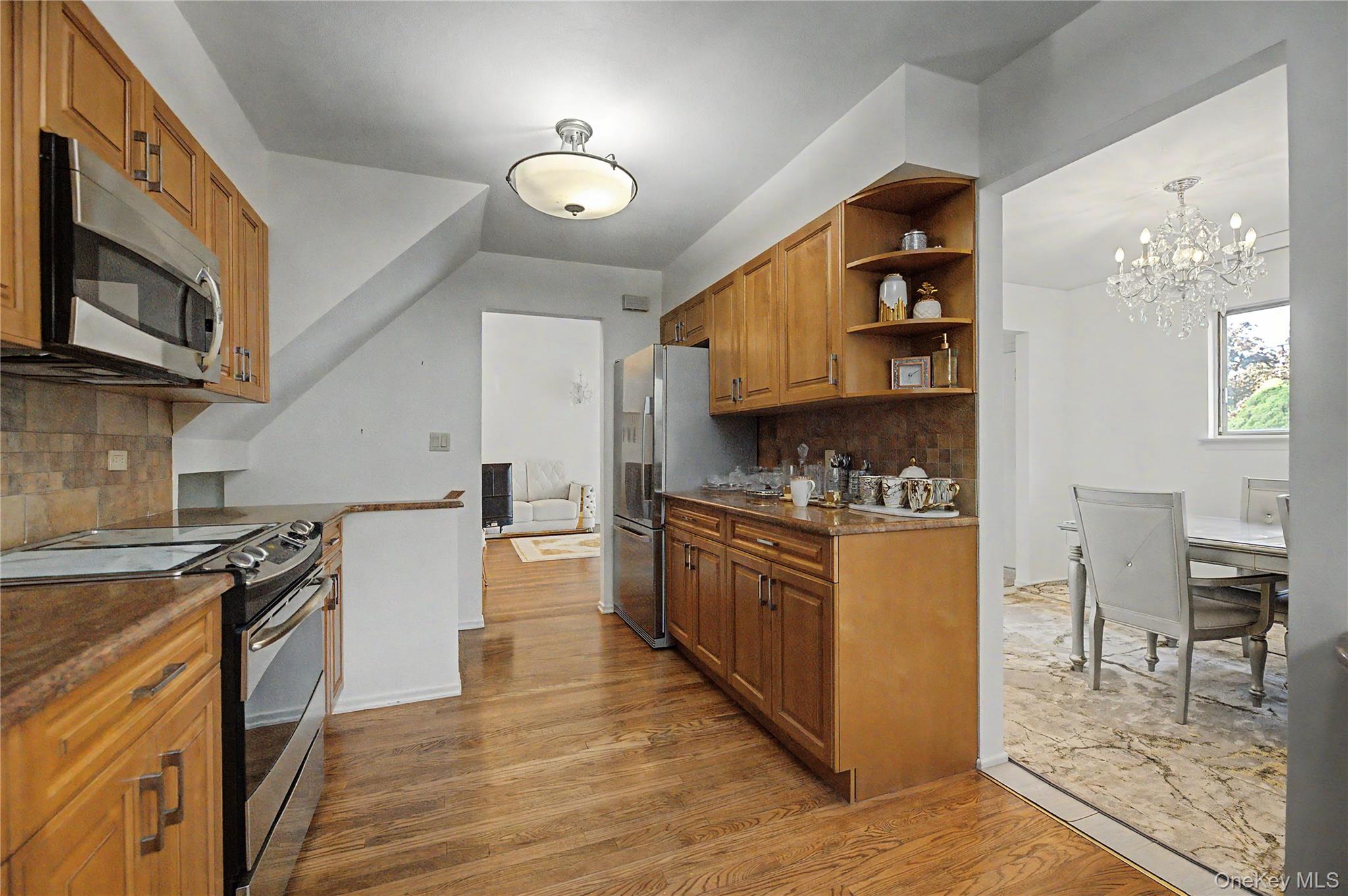 6 Westwind Road Property Photo 8