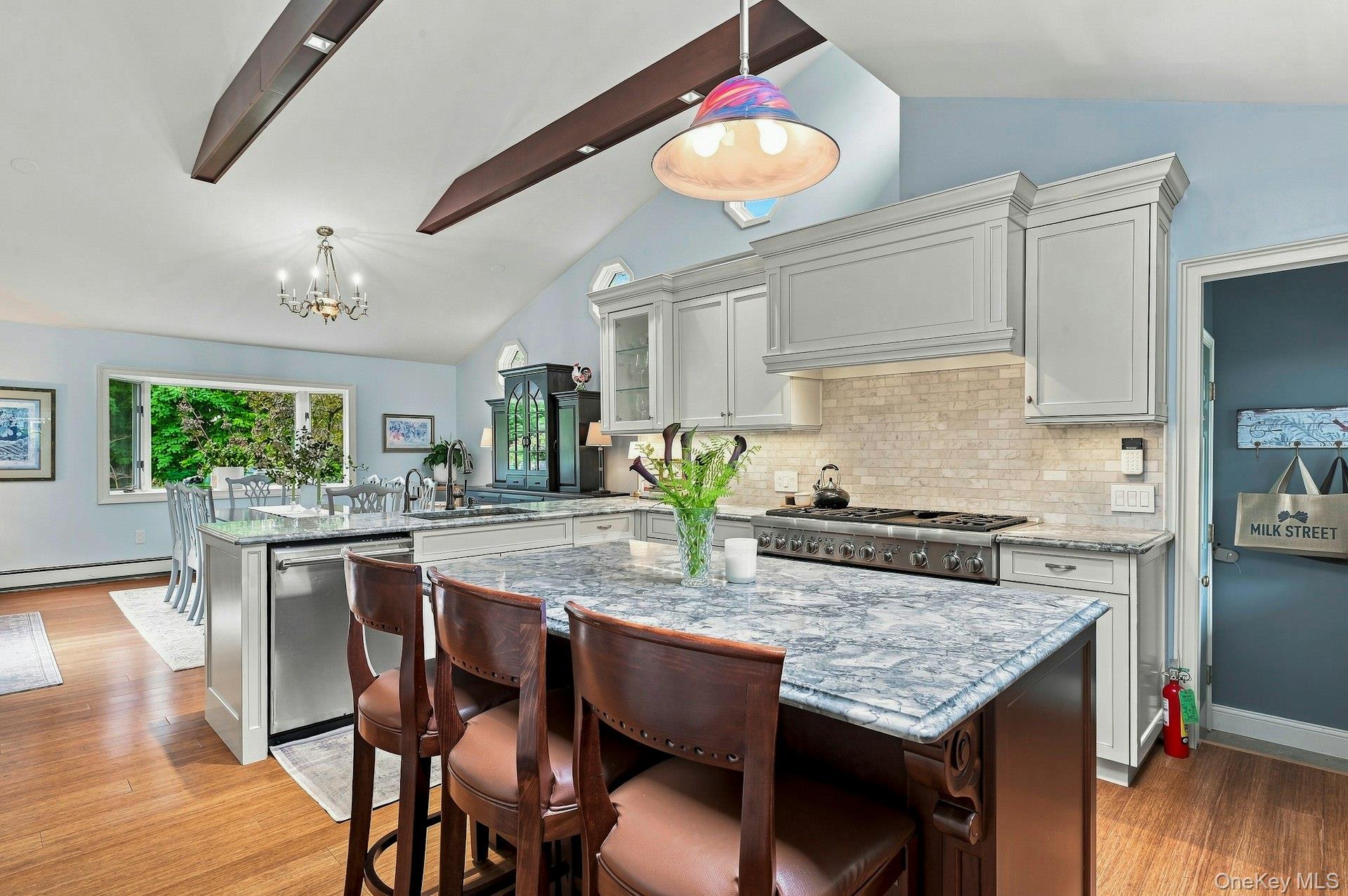 16 Brittany Court Property Photo 7