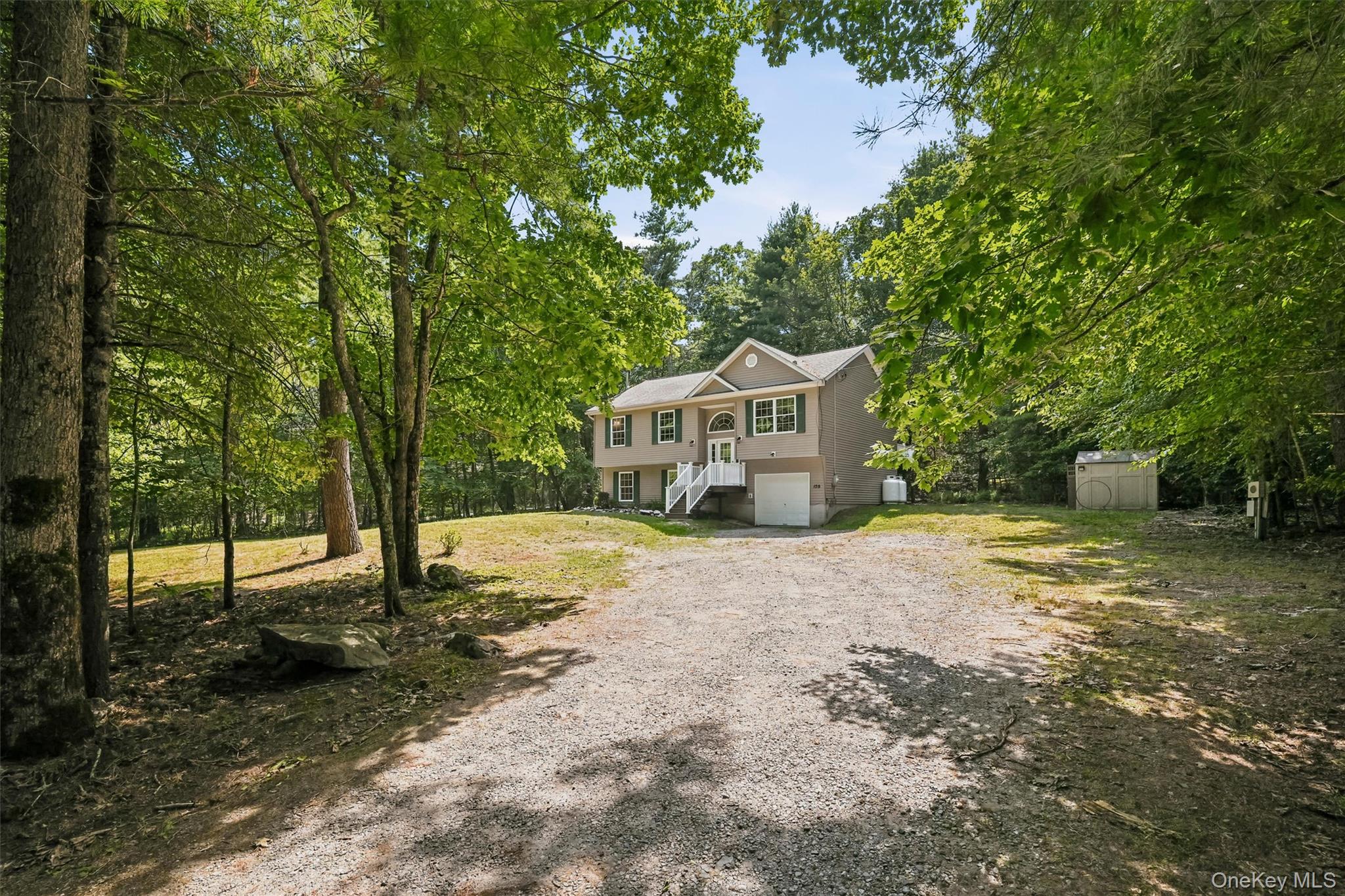 135 Old Forestburg Road Property Photo 3