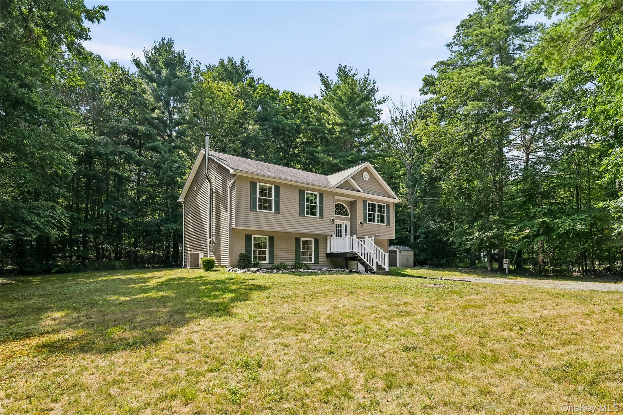 135 Old Forestburg Road Property Photo 4