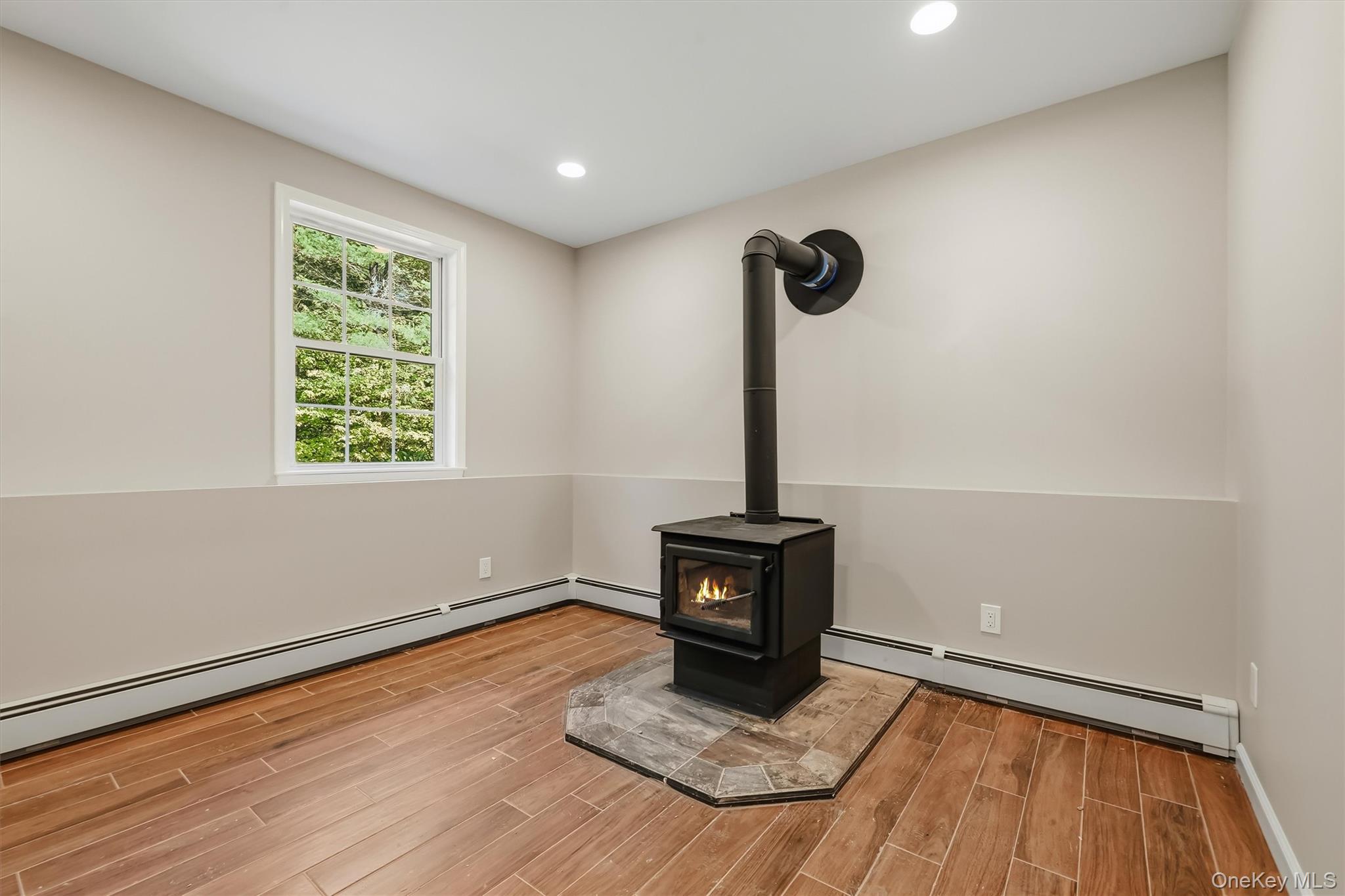 135 Old Forestburg Road Property Photo 35