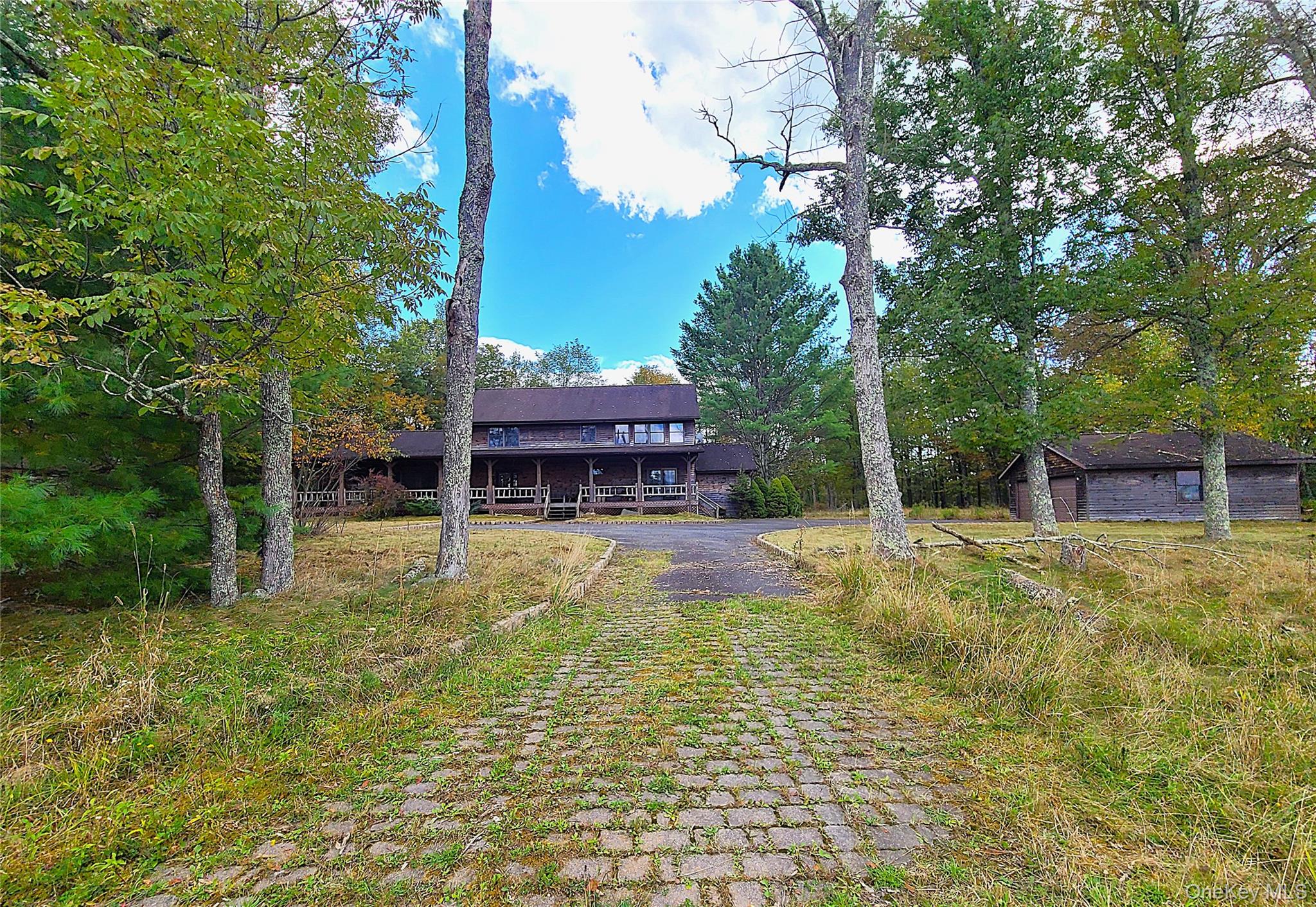 118 Hilltop Road Property Photo 1