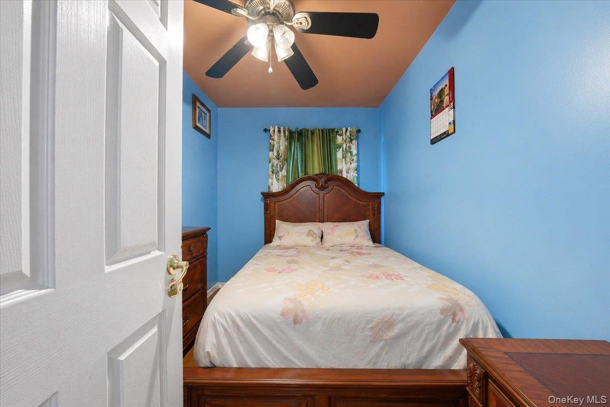 3410 Kingsland Avenue Property Photo 28
