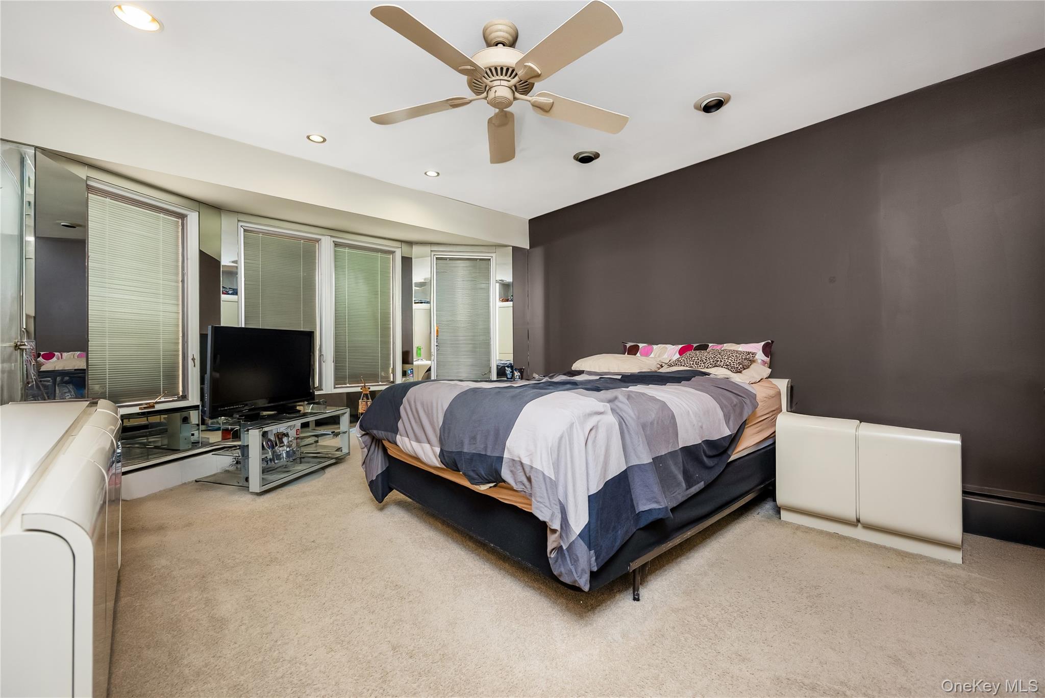 900 Flanders Drive Property Photo 15