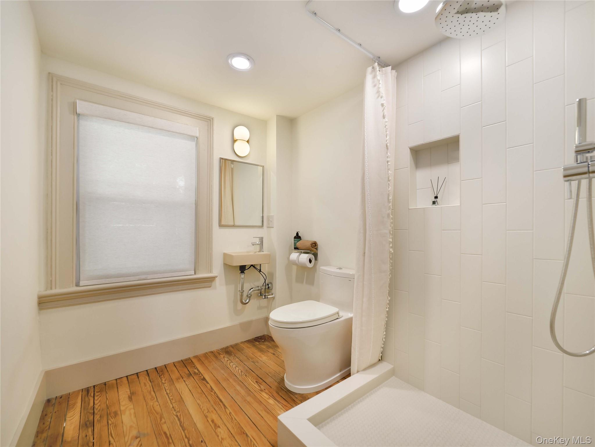 79 Ann Street Property Photo 23