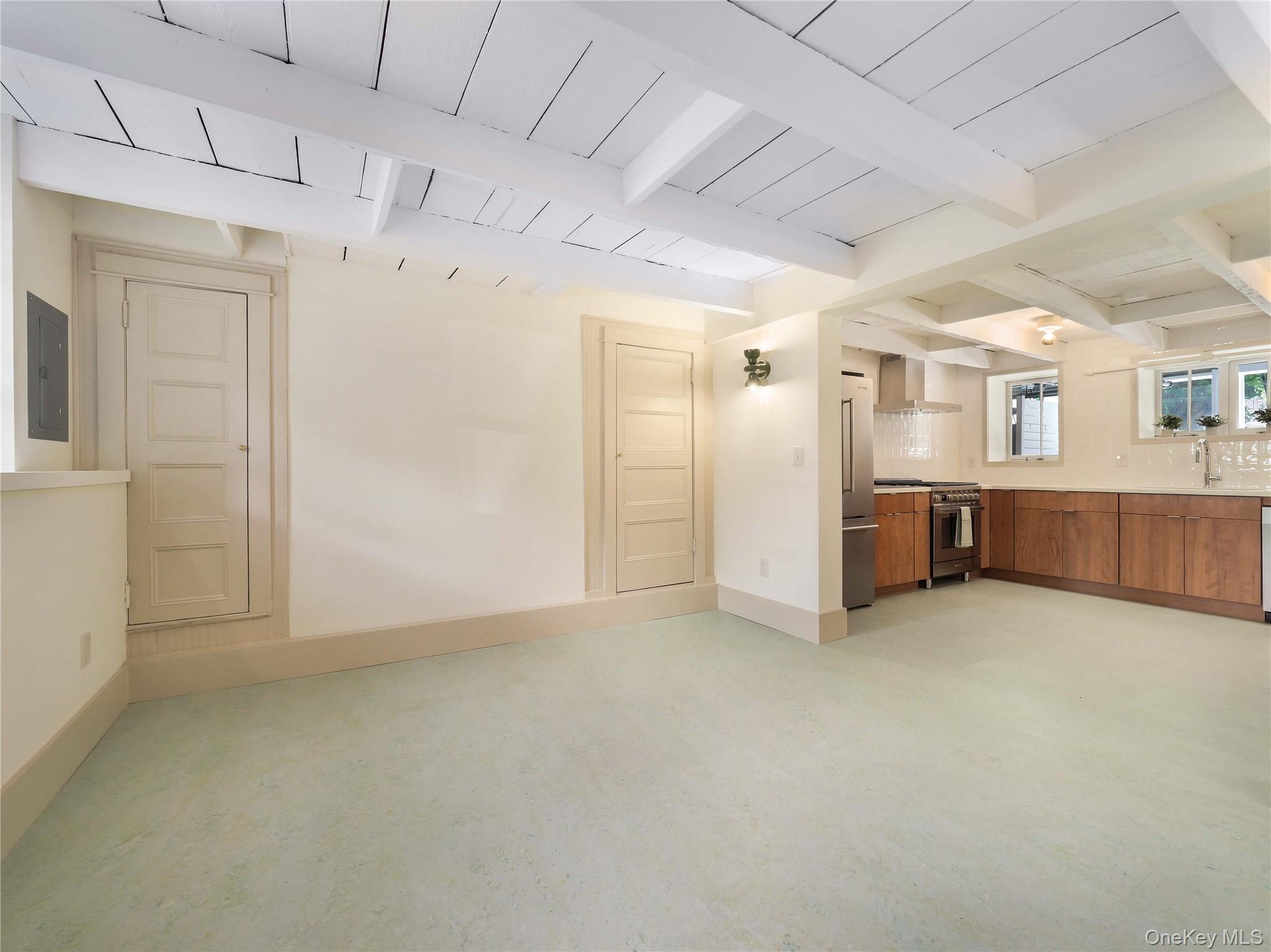79 Ann Street Property Photo 30