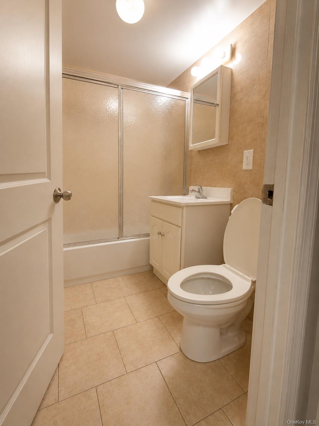 38-11 108th Street 3h Property Photo 6