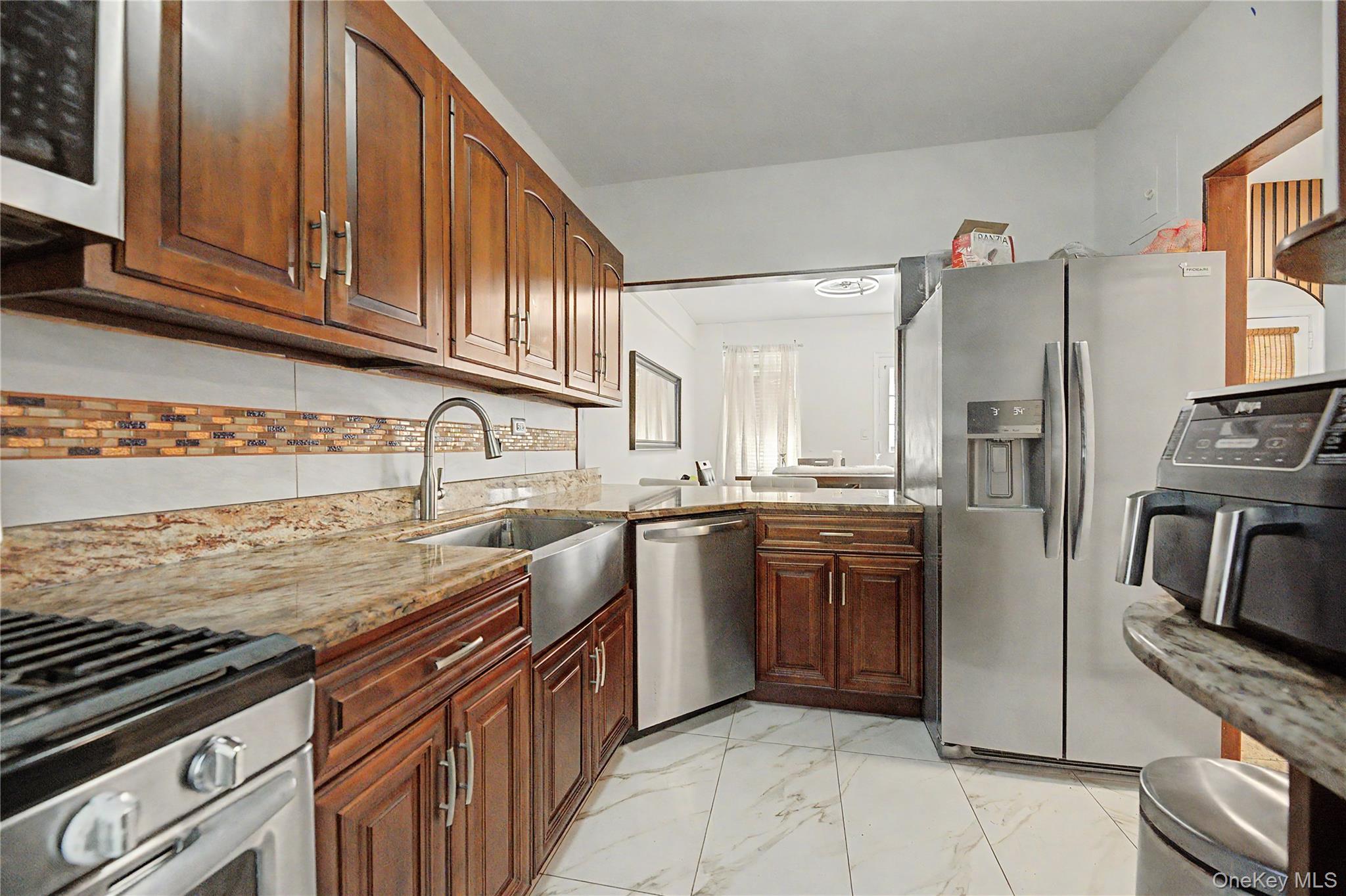 4971 Henry Hudson Parkway 4971 Property Photo 5