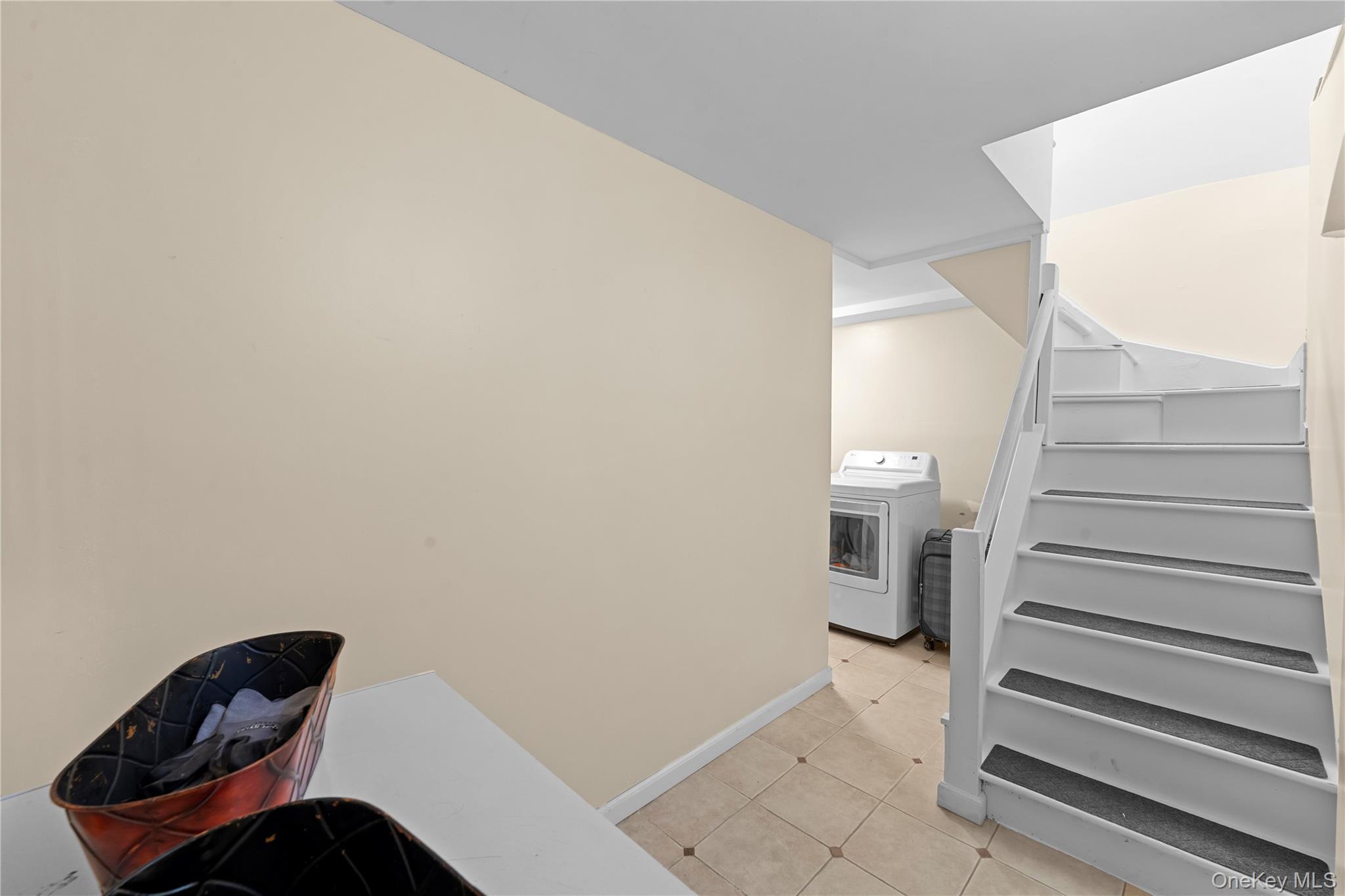 67-01 Eliot Avenue Property Photo 25