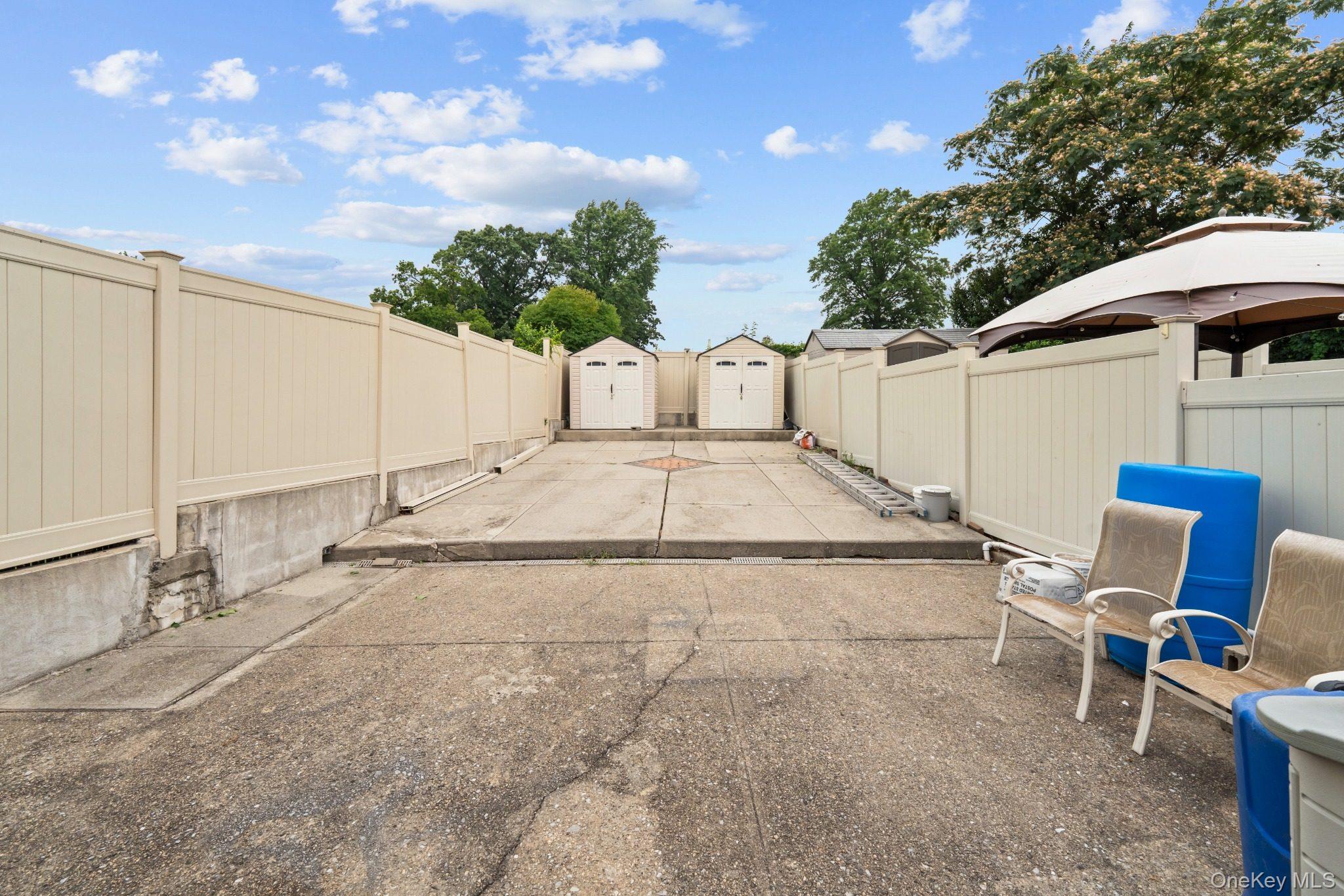 67-01 Eliot Avenue Property Photo 26