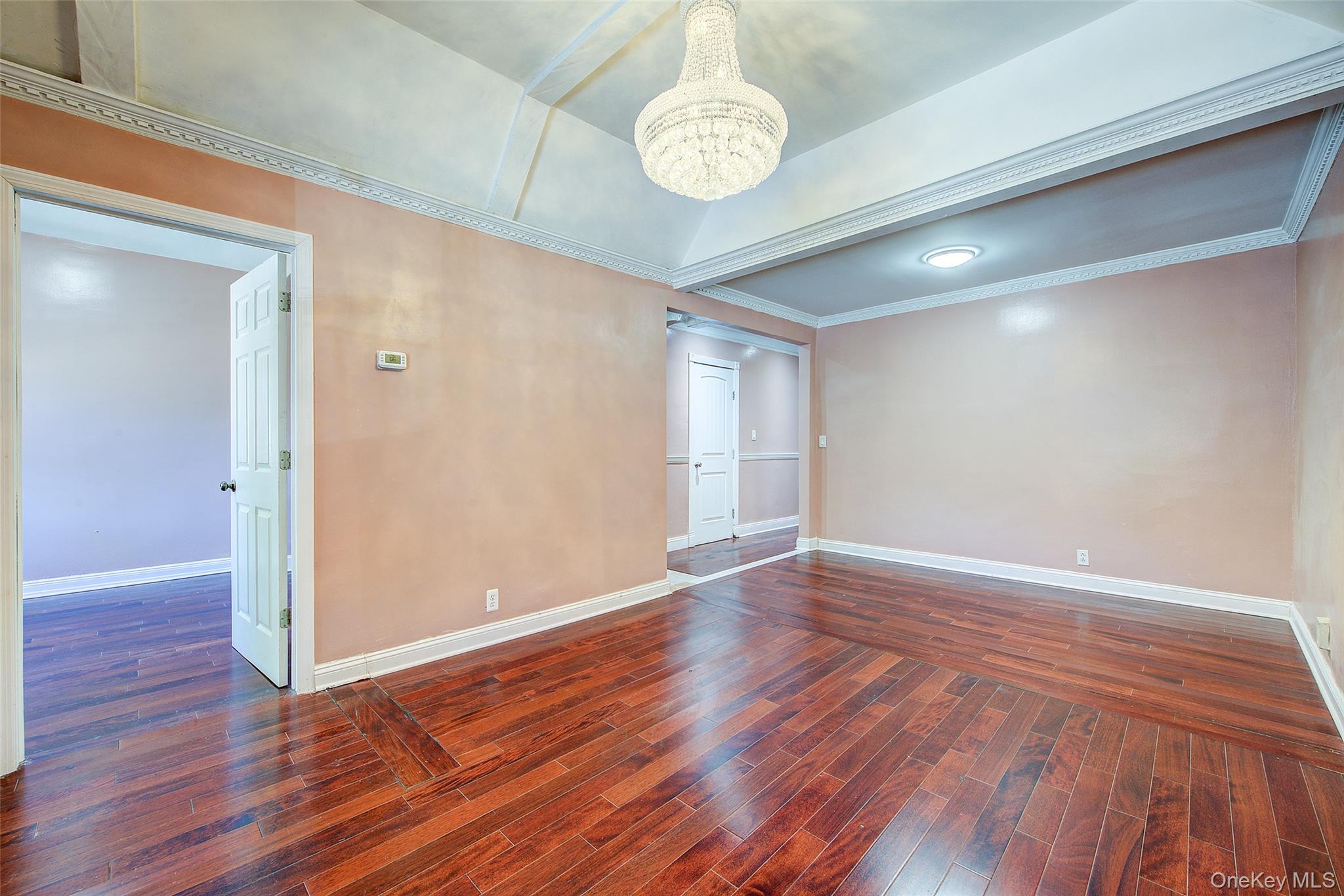 2537 89th Street Property Photo 5