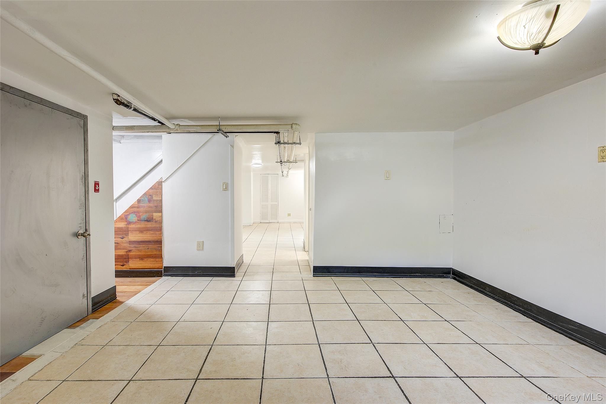 2537 89th Street Property Photo 24
