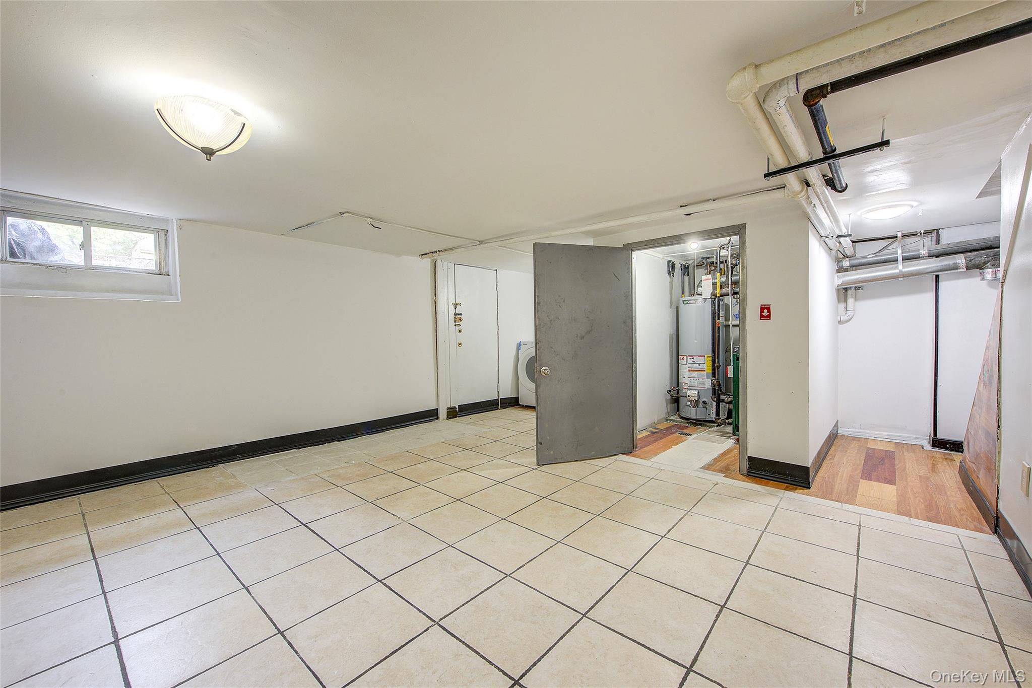 2537 89th Street Property Photo 27