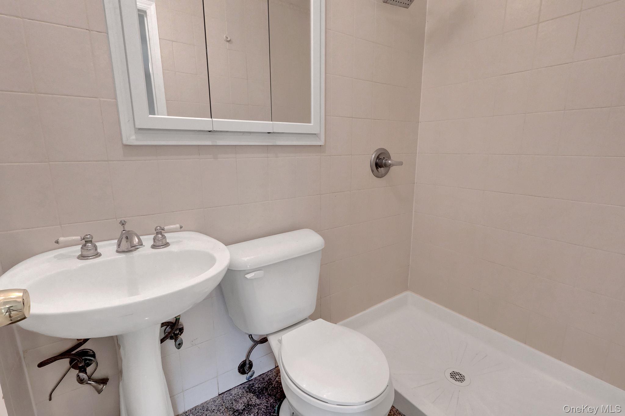 1431 Brooklyn Boulevard Property Photo 14