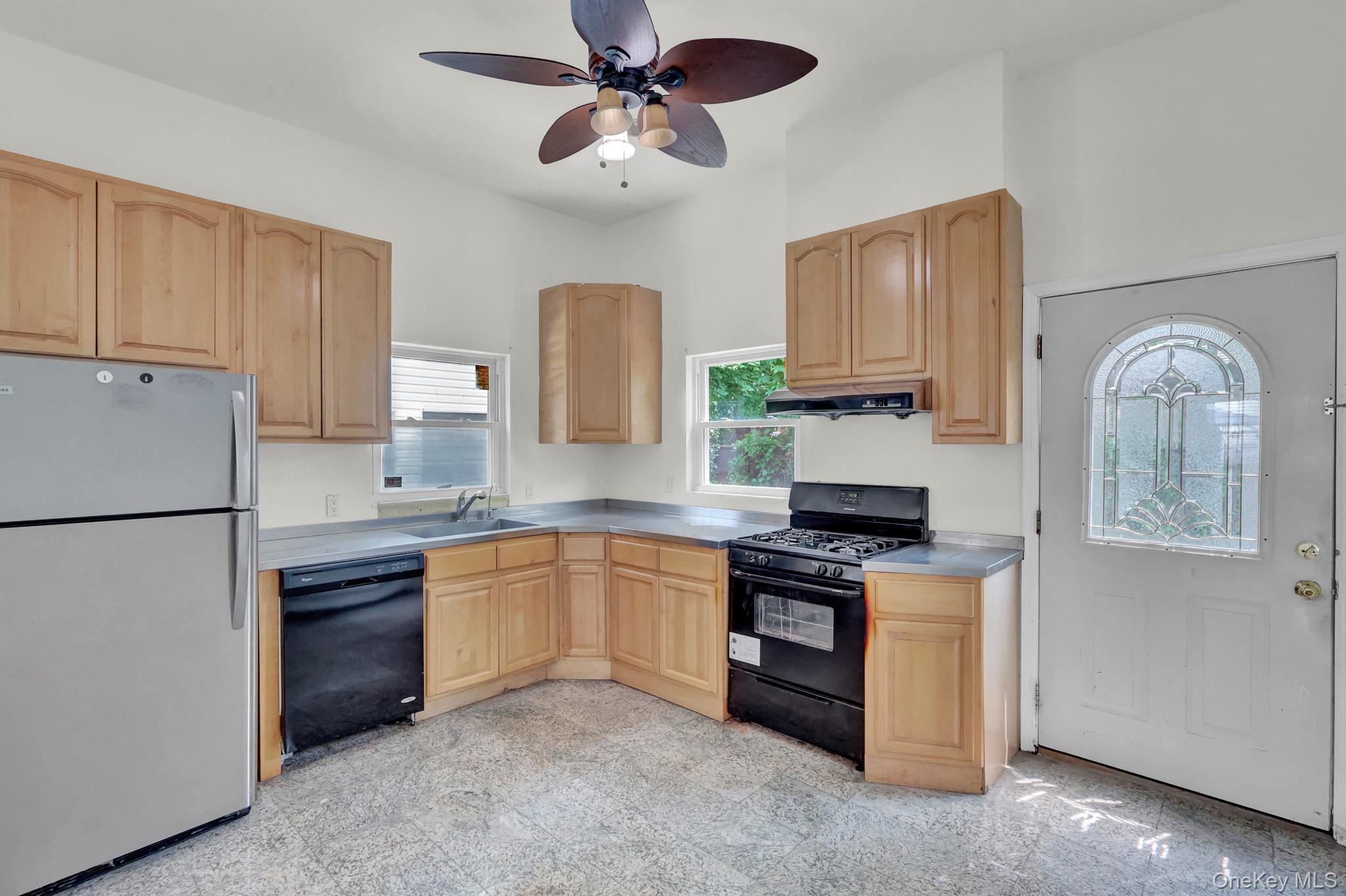 1431 Brooklyn Boulevard Property Photo 20