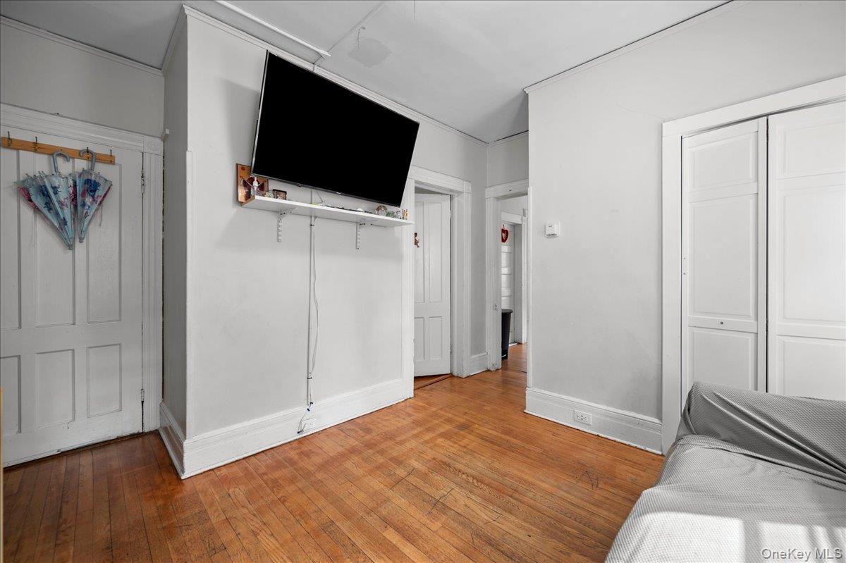 15 Bulkley Avenue Property Photo 11