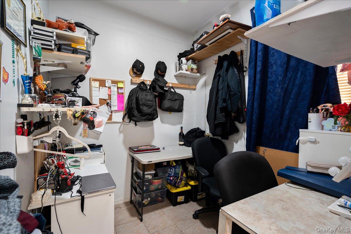 15 Bulkley Avenue Property Photo 18
