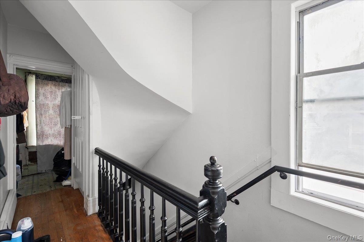 15 Bulkley Avenue Property Photo 19