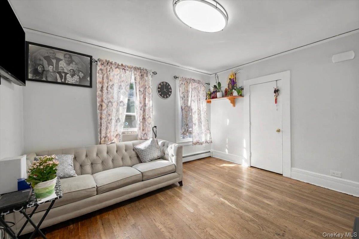 15 Bulkley Avenue Property Photo 26