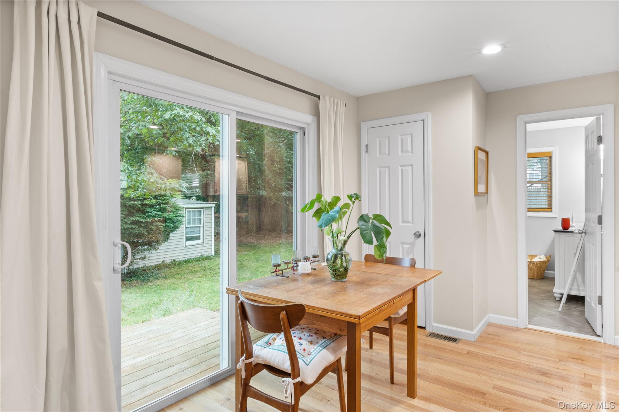 27 Glen Drive Property Photo 11