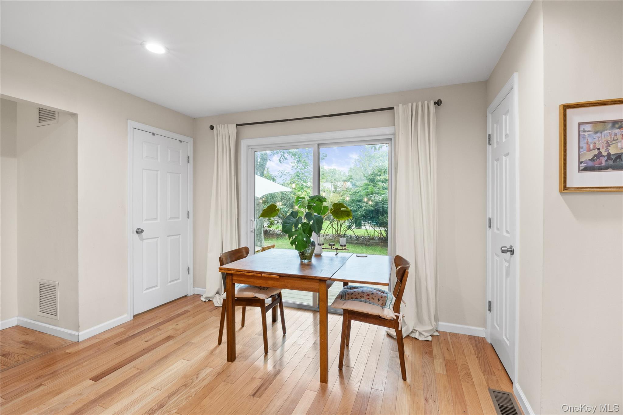 27 Glen Drive Property Photo 12