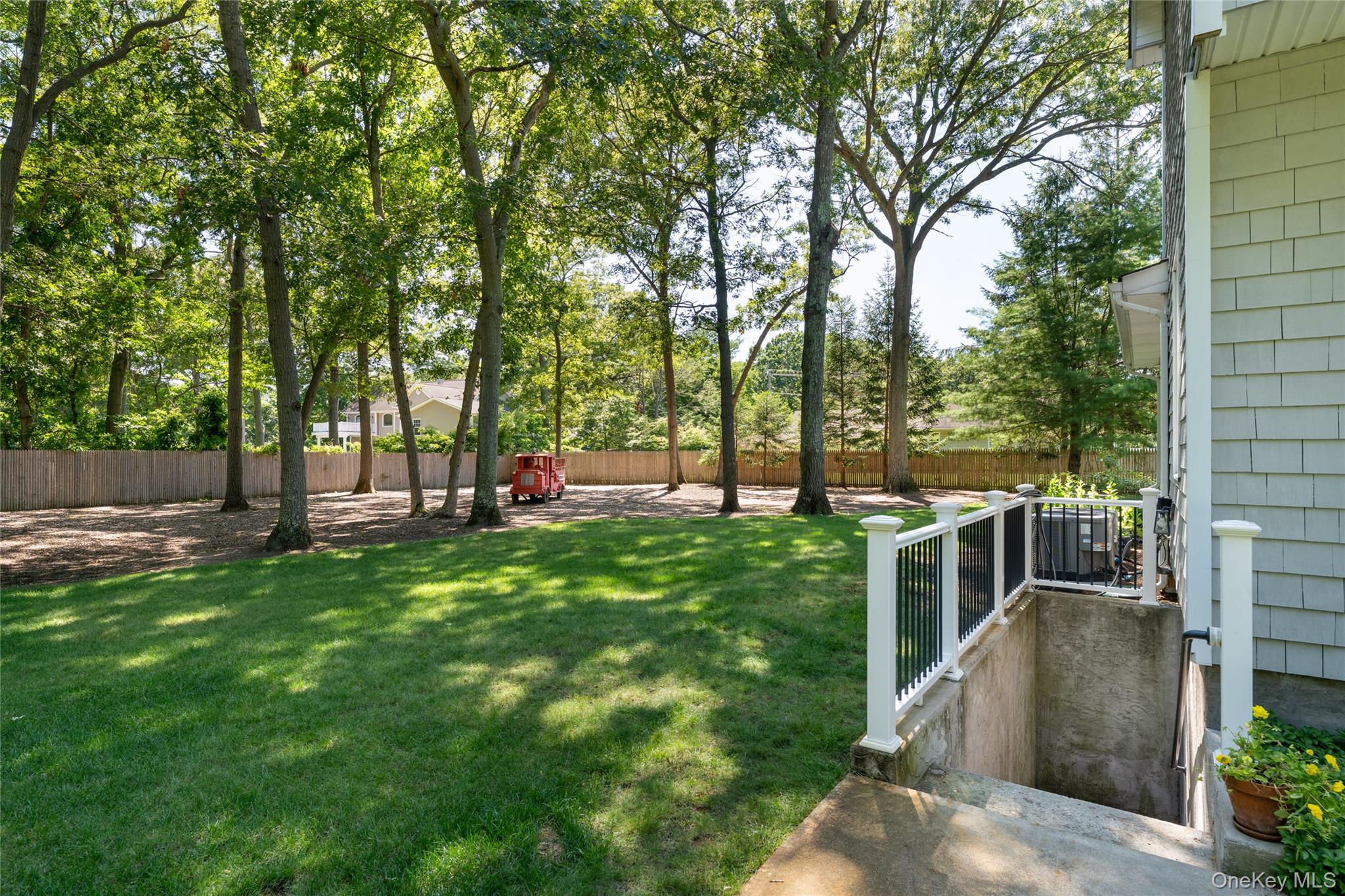93 Chestnut Street Property Photo 41
