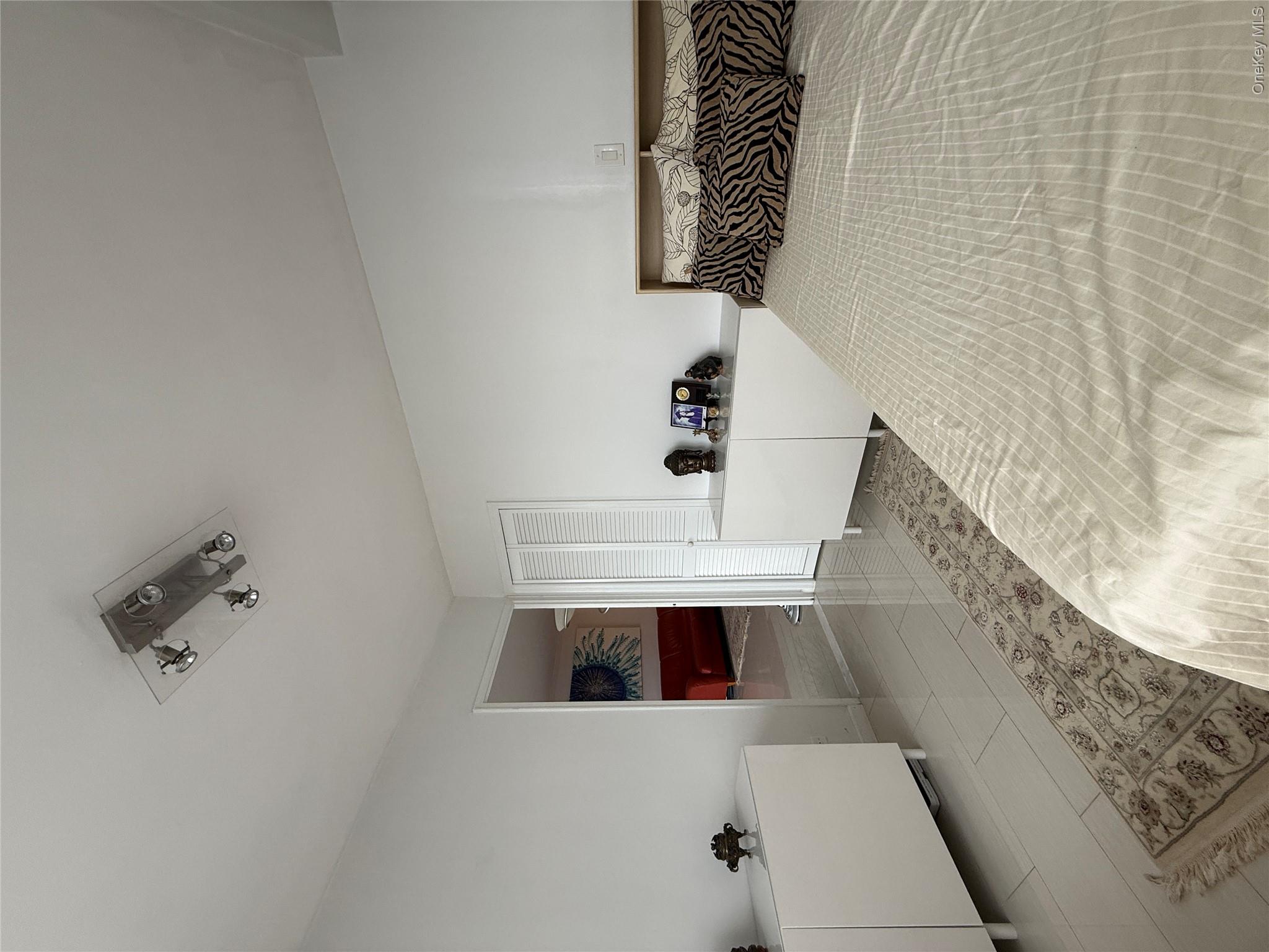 61-20 Grand Central Parkway B 1101 Property Photo 16