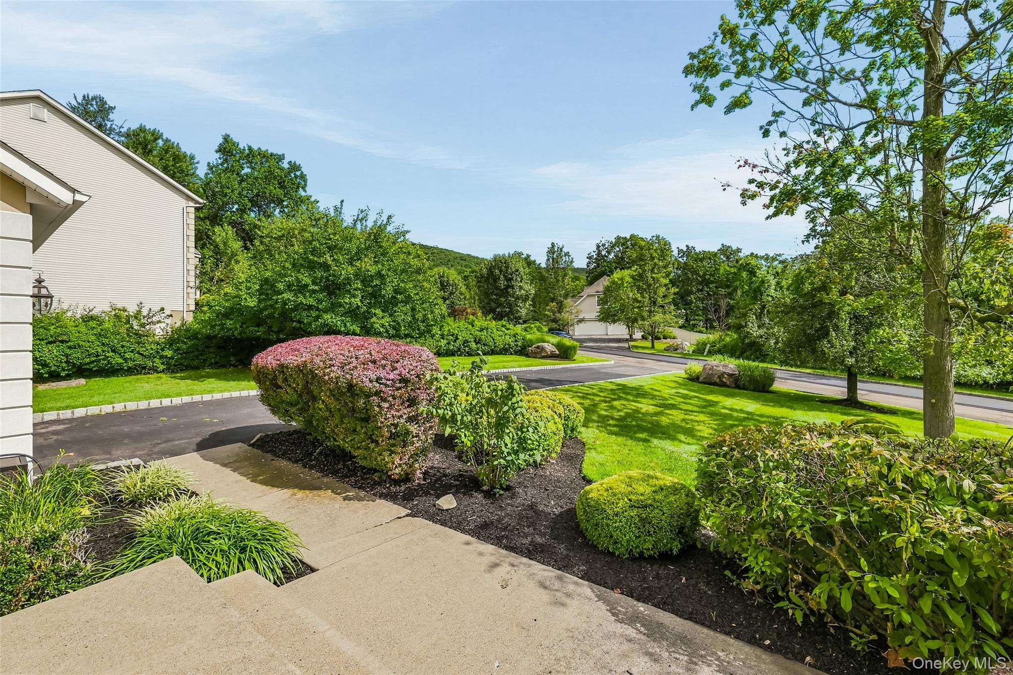 48 Greenwich Avenue Property Photo 3