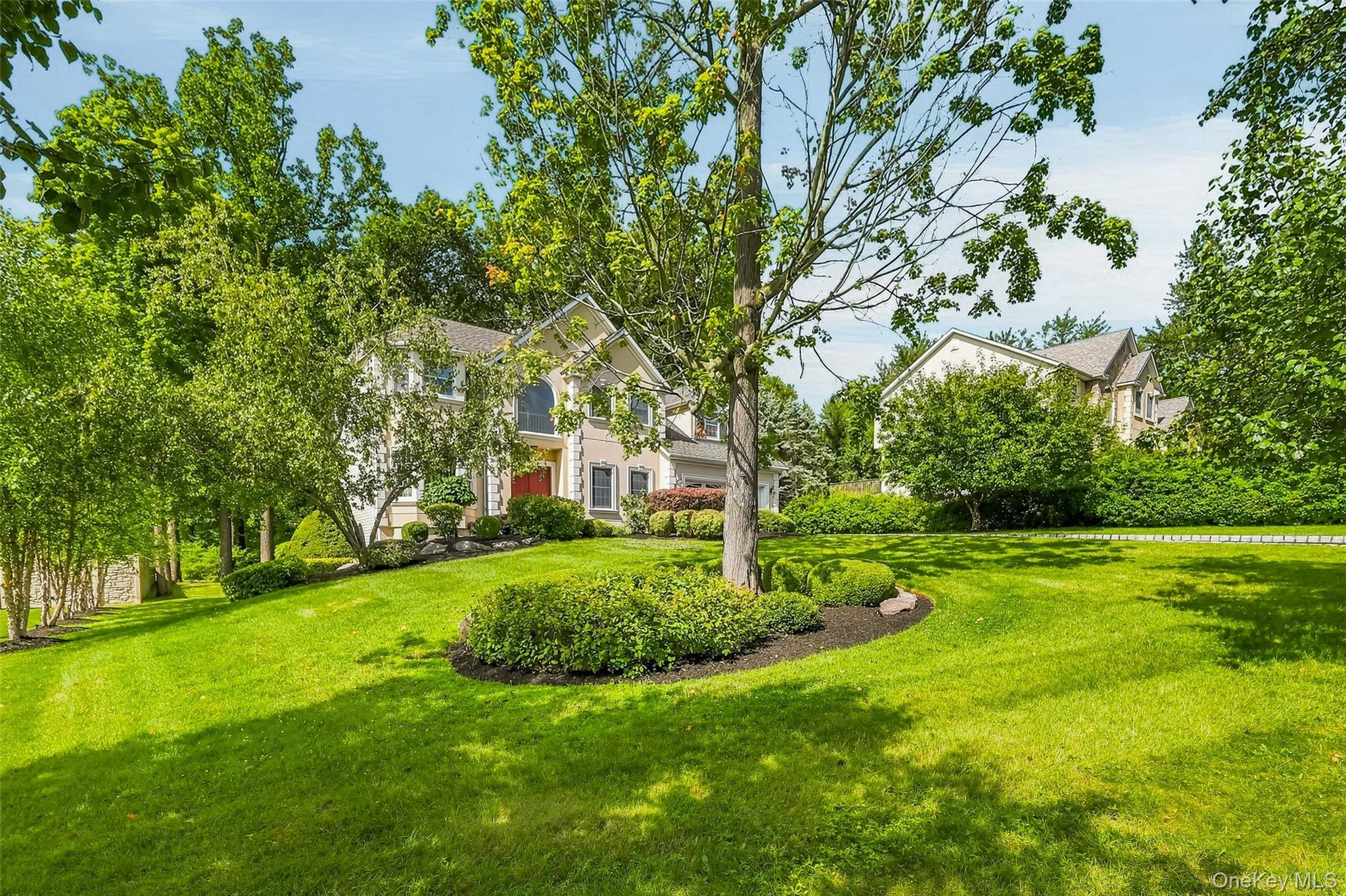 48 Greenwich Avenue Property Photo 4