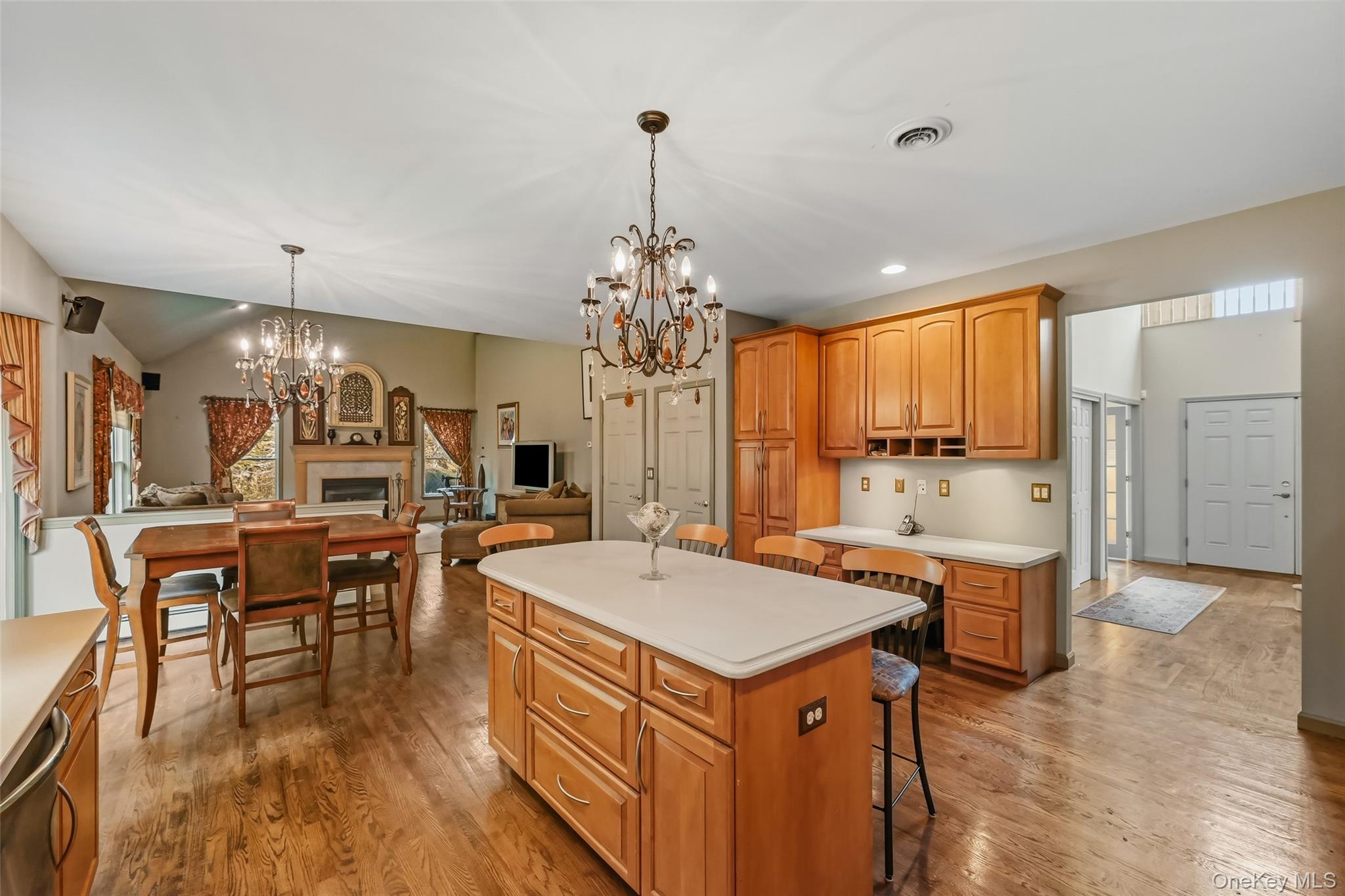 48 Greenwich Avenue Property Photo 20