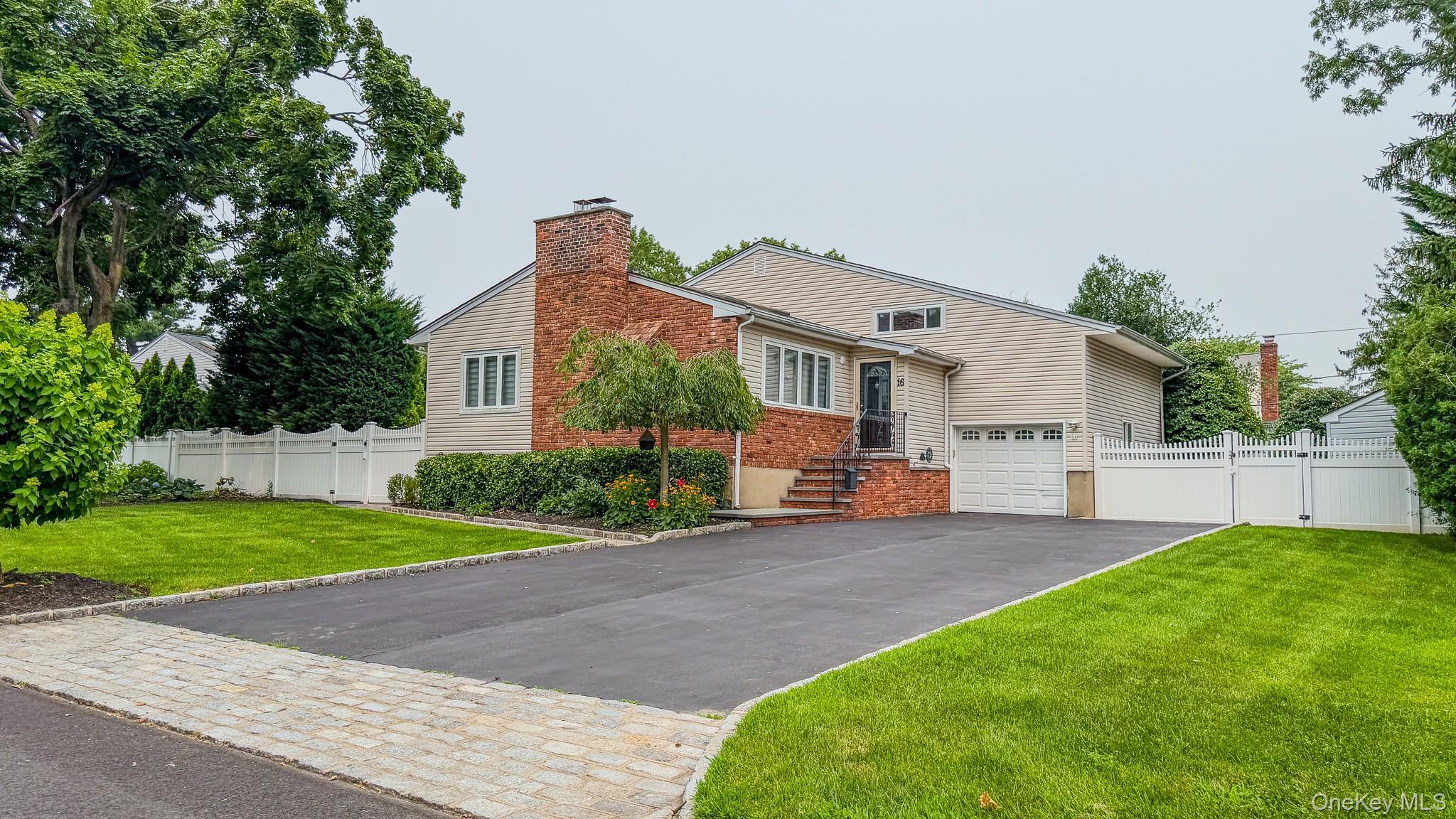 16 Brookside Drive Property Photo 1