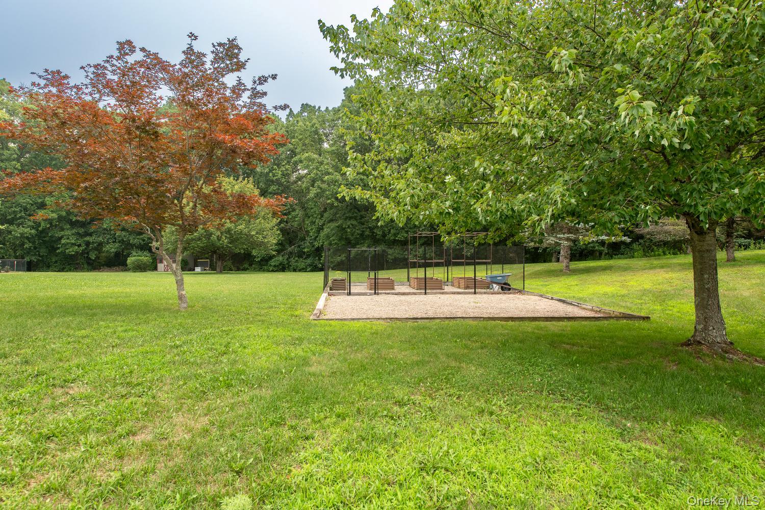 100 Rockledge Drive Property Photo 43