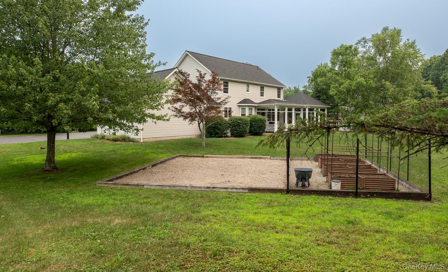 100 Rockledge Drive Property Photo 45