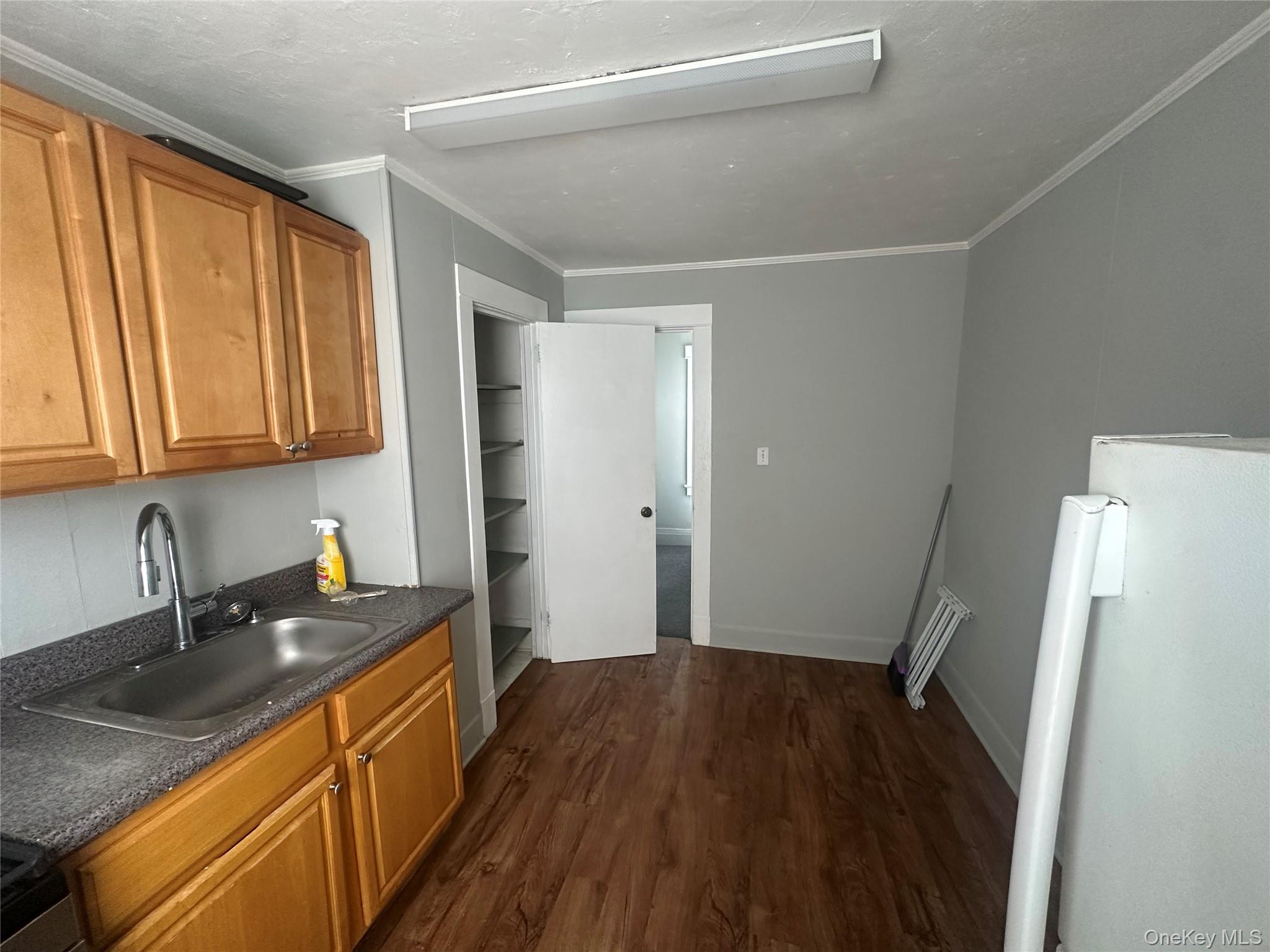 11 Post Avenue 2 Property Photo 11